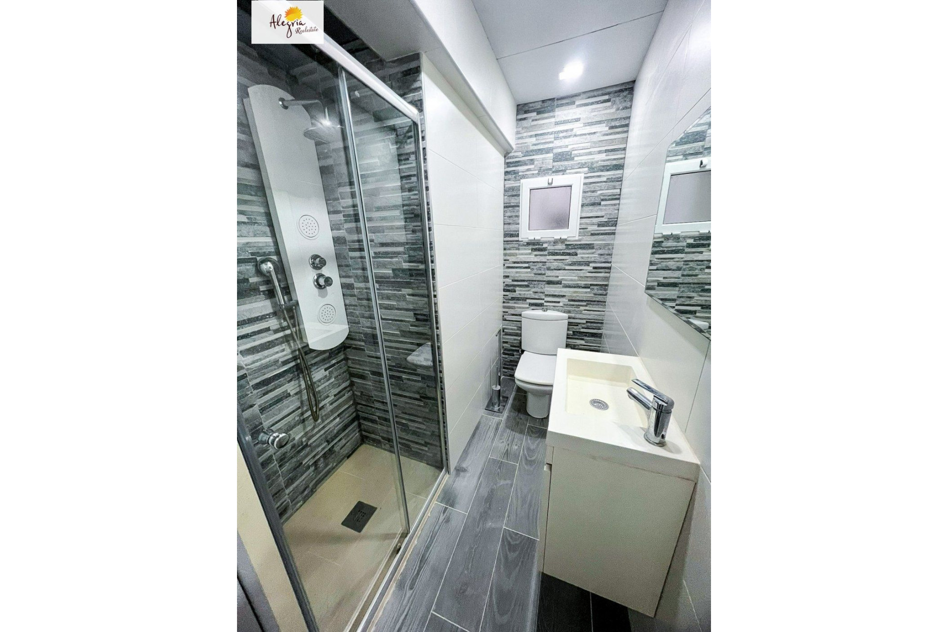 Long Term Rental - Apartment  - Torrent