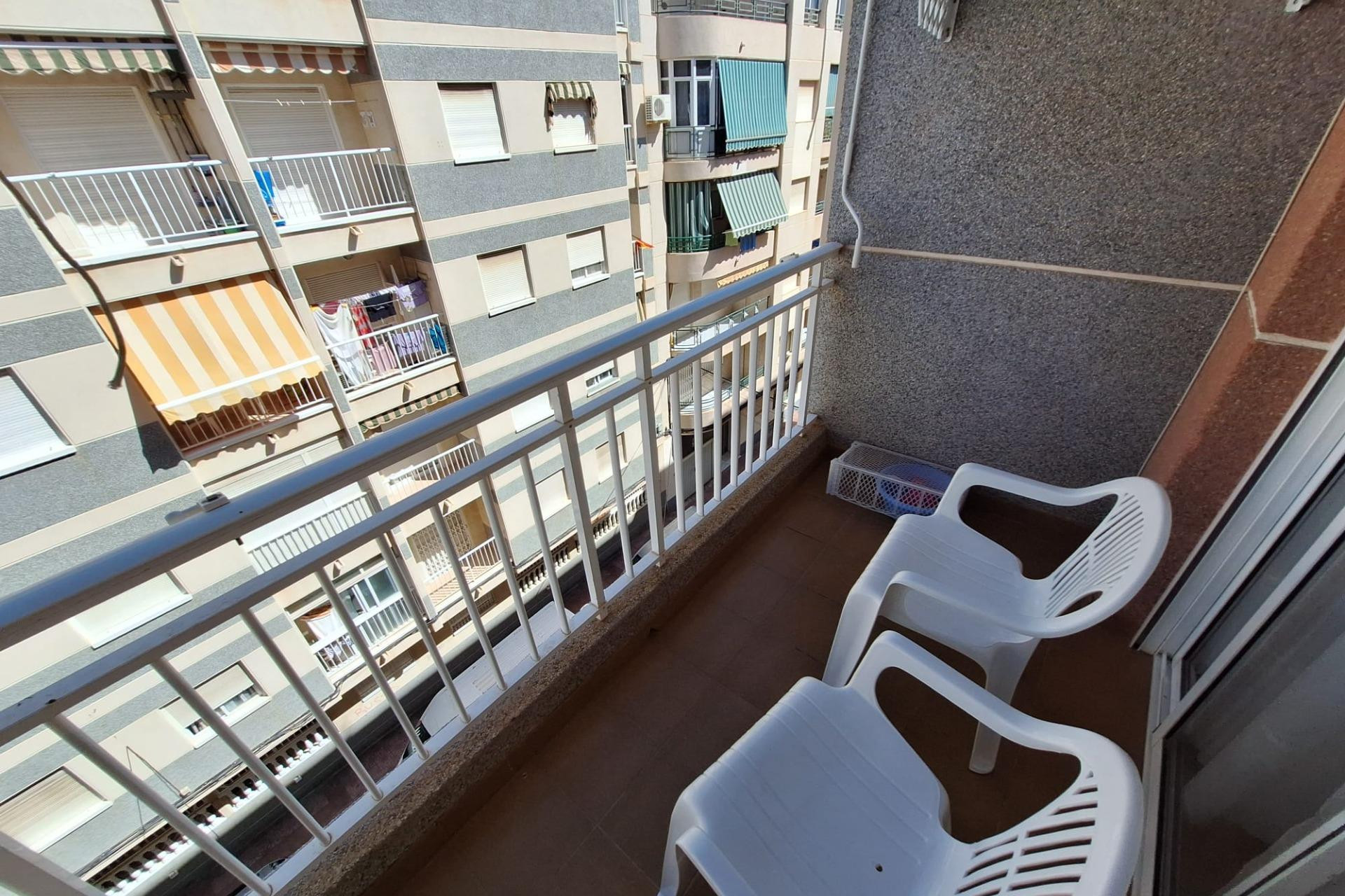 Long Term Rental - Apartment  - Torrevieja - Estacion de autobuses