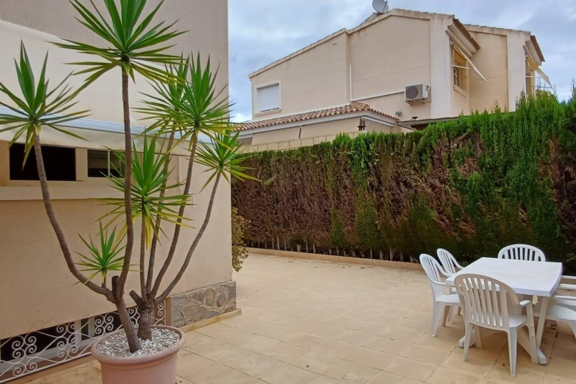 Long Term Rental - Bungalow - Benidorm - Rincon de Loix Llano