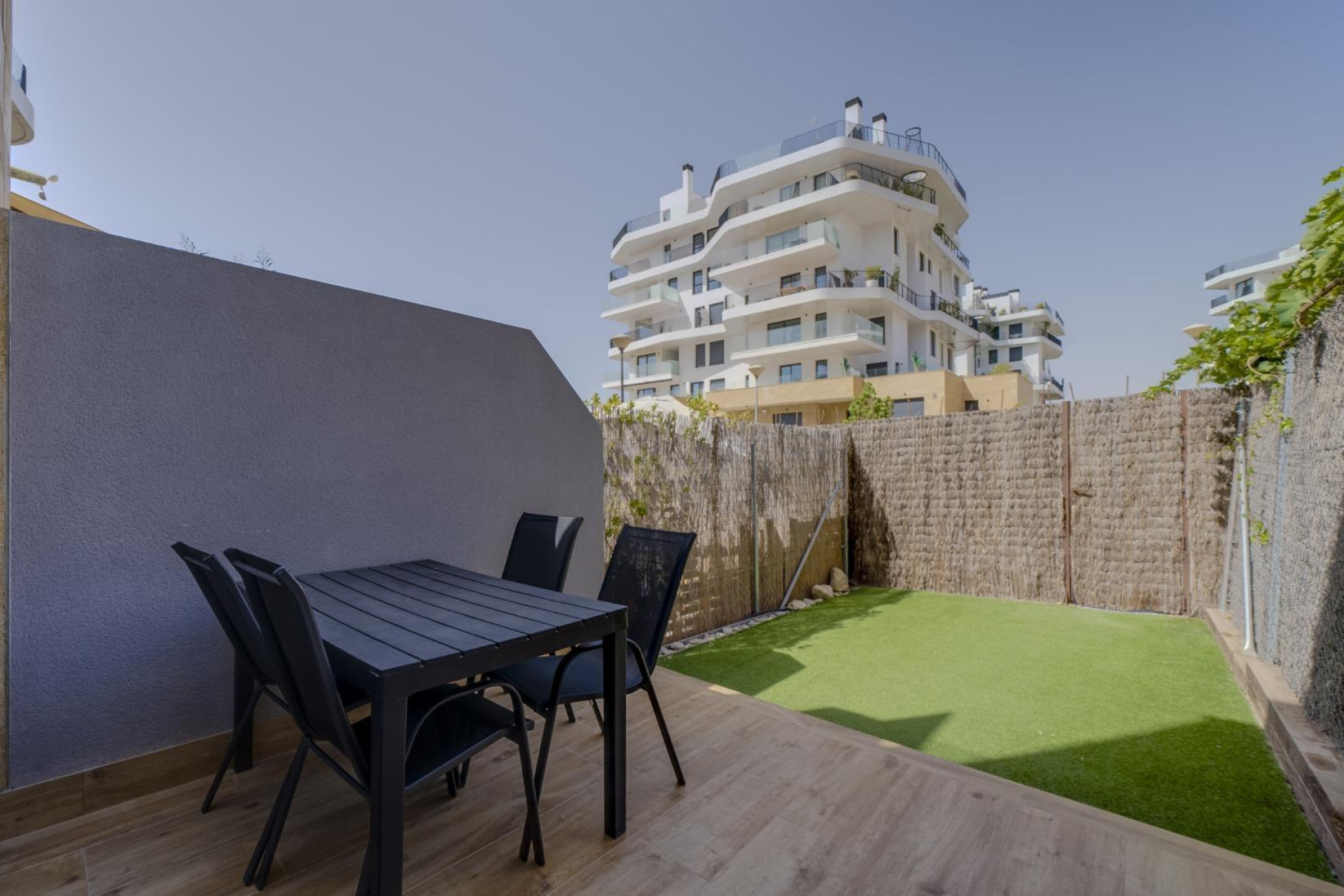 Long Term Rental - Bungalow - Villajoyosa - Playas Del Torres