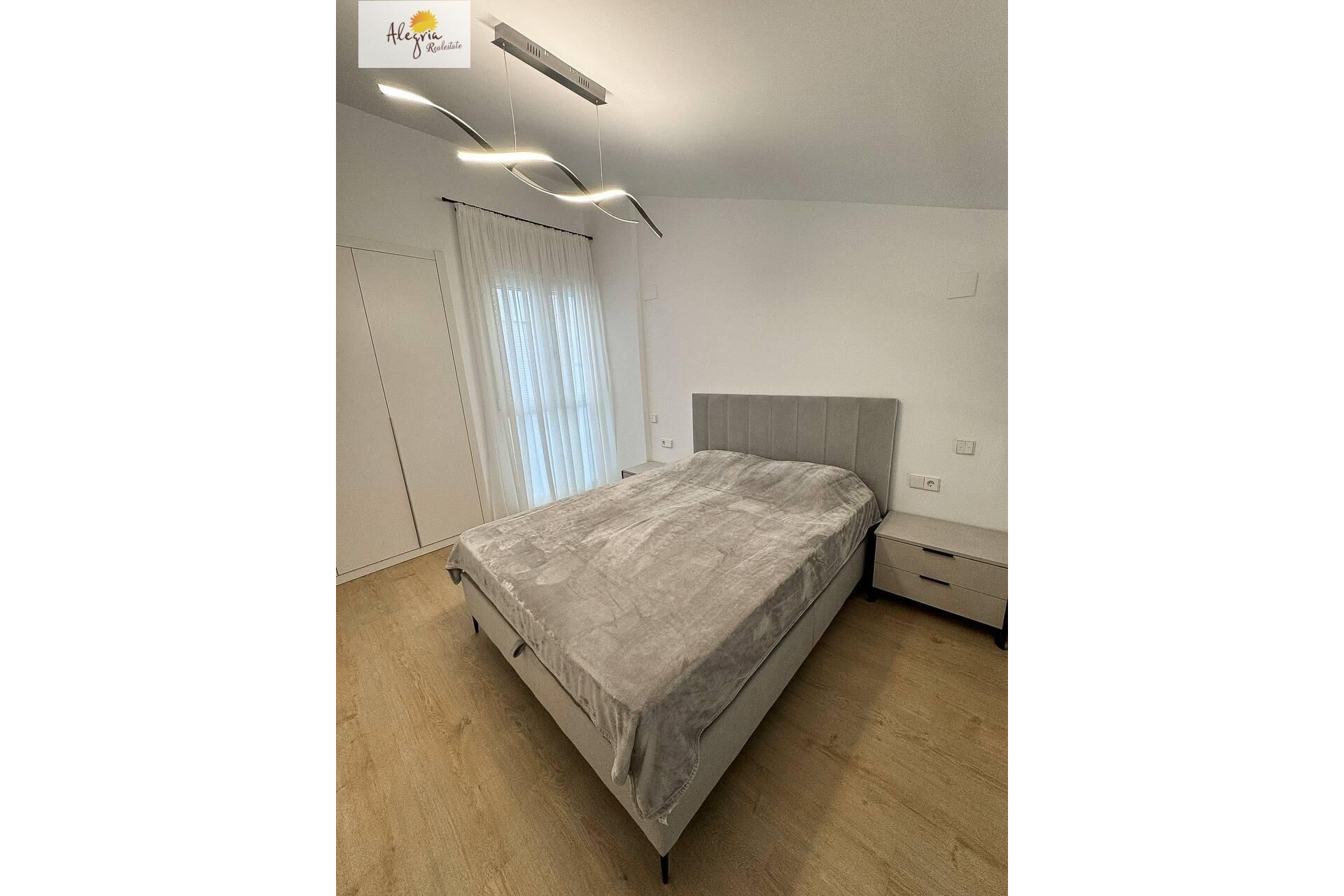 Long Term Rental - Casa Tipo Dúplex - Valencia - Ciutat Vella