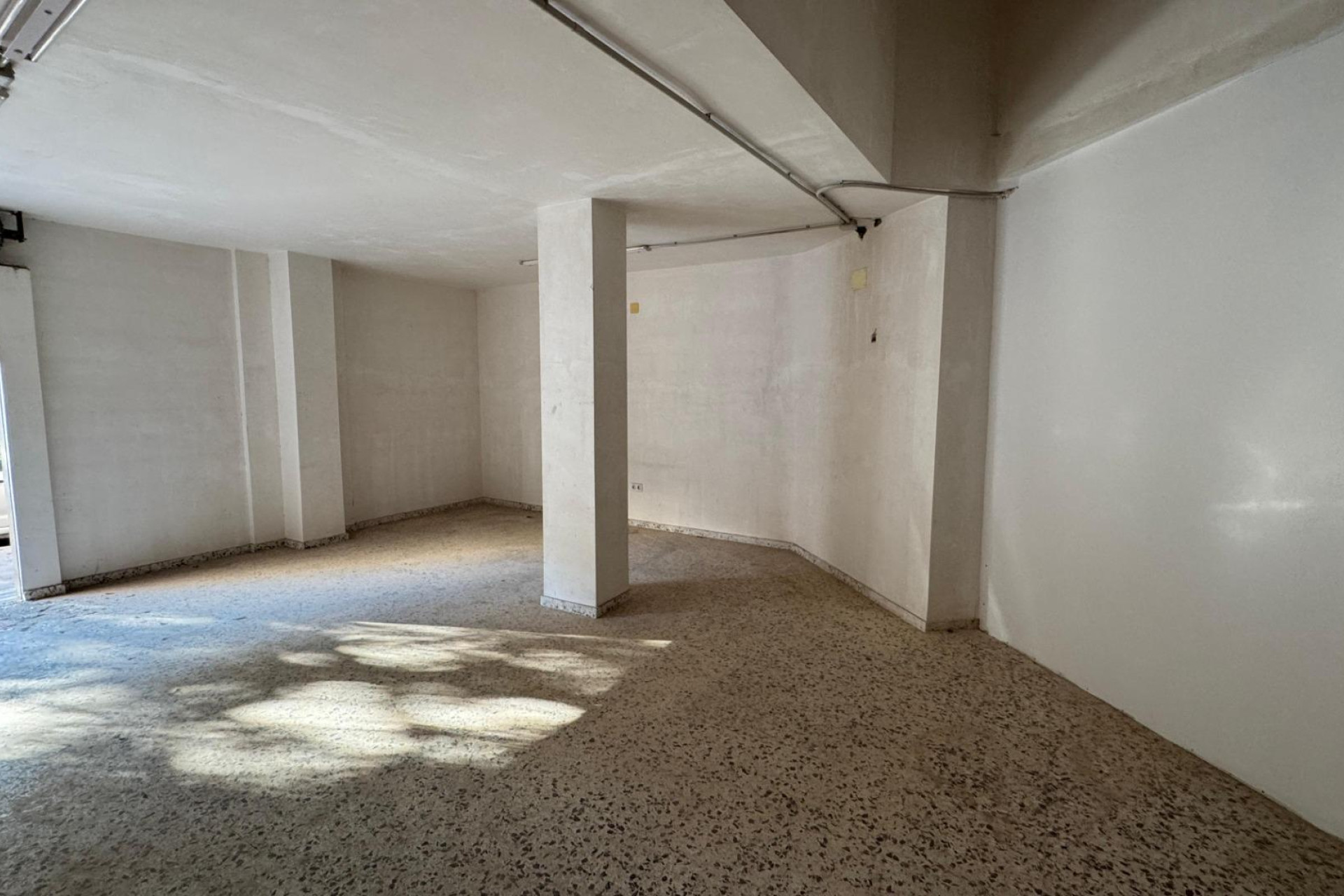 Long Term Rental - Commercial Unit - Alicante - Altozano