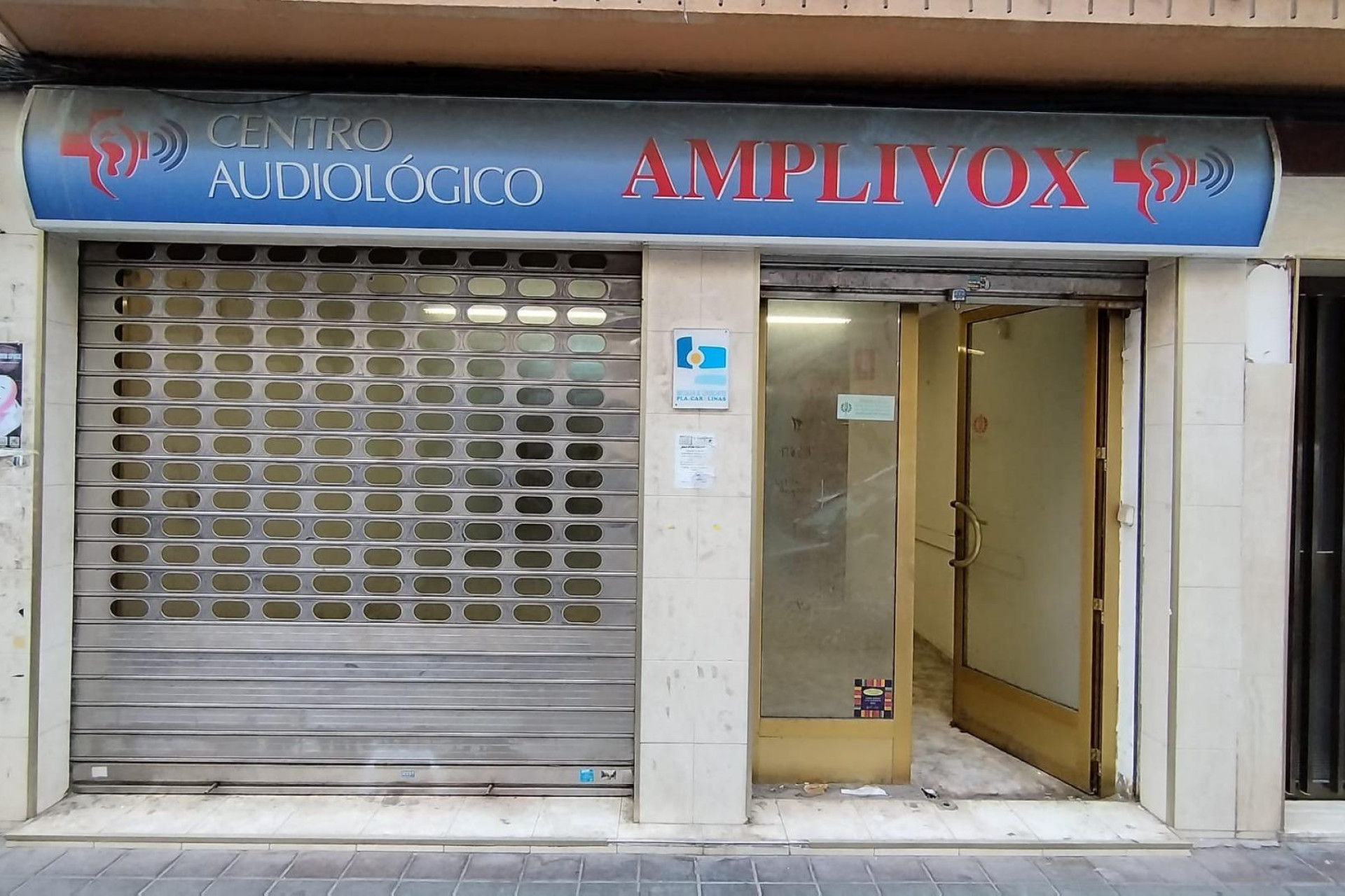 Long Term Rental - Commercial Unit - Alicante - Carolinas Bajas