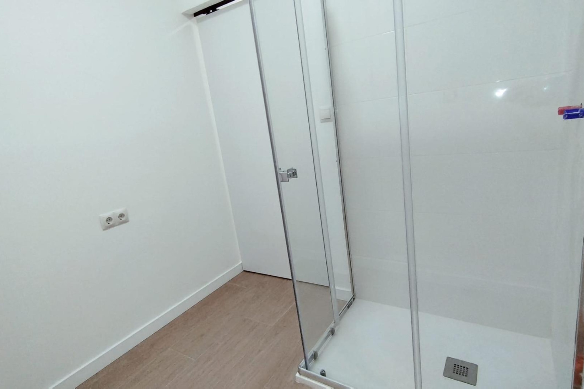 Long Term Rental - Commercial Unit - Alicante - La Florida