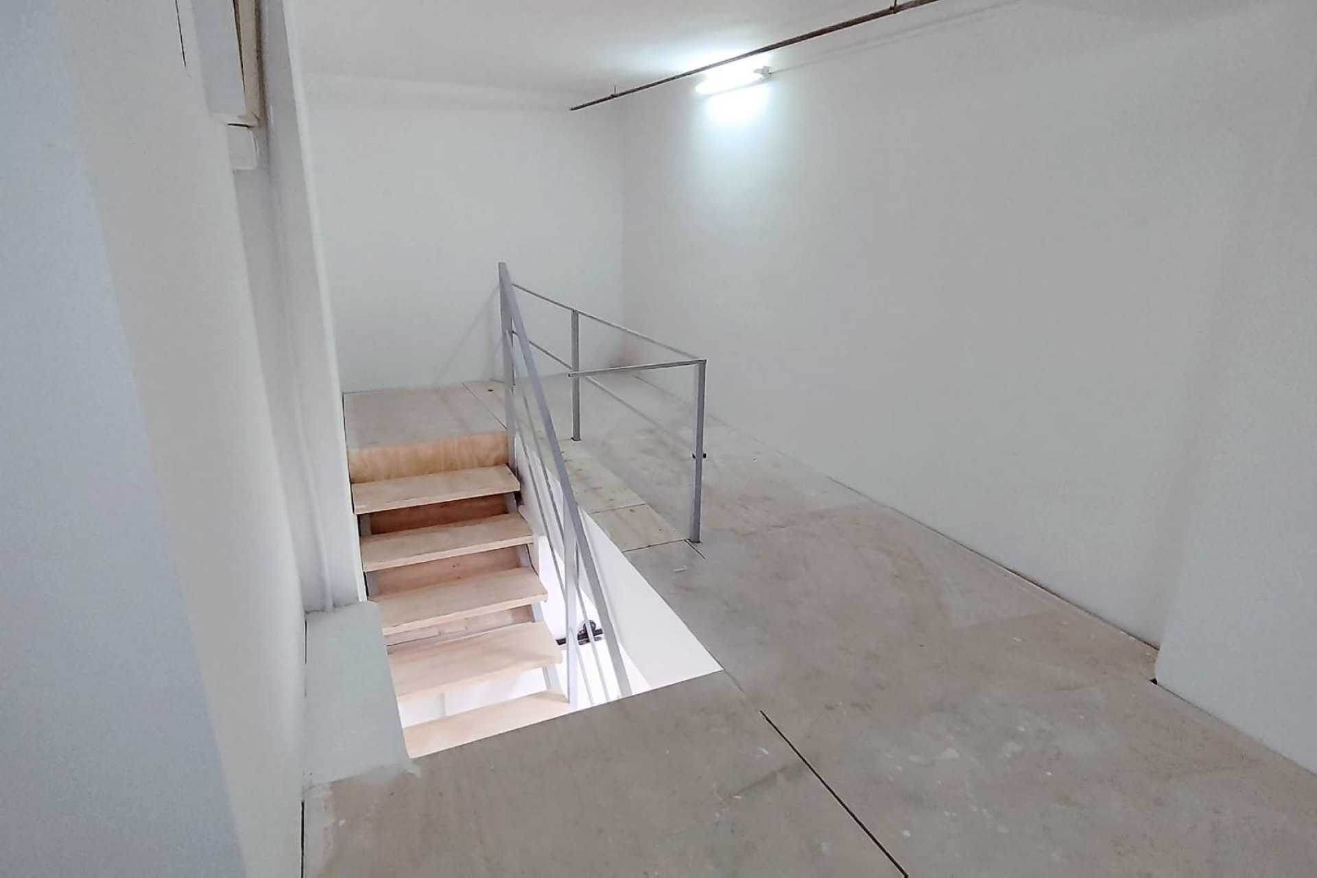 Long Term Rental - Commercial Unit - Alicante - La Florida