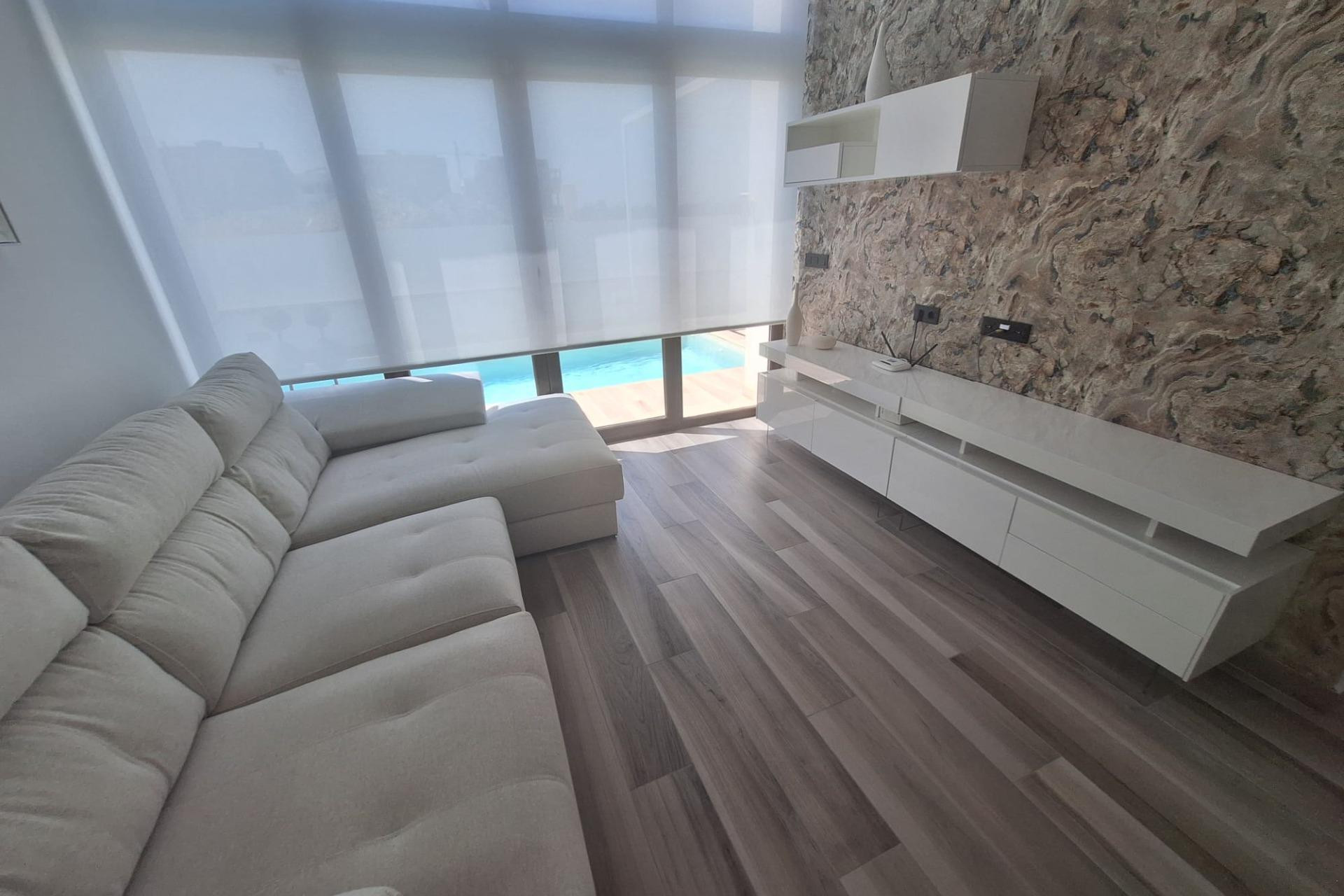 Long Term Rental - Villa - Torrevieja - Los Balcones