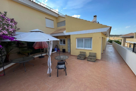 Maison de ville - Revente - l'Alfas del Pi - F0328