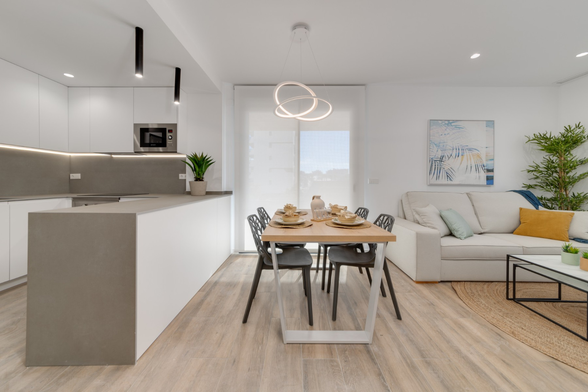 New Build - Apartment  - Arenales del Sol