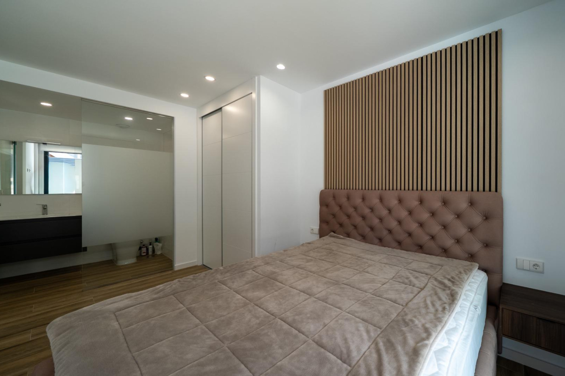 New Build - Apartment  - Arenales del Sol