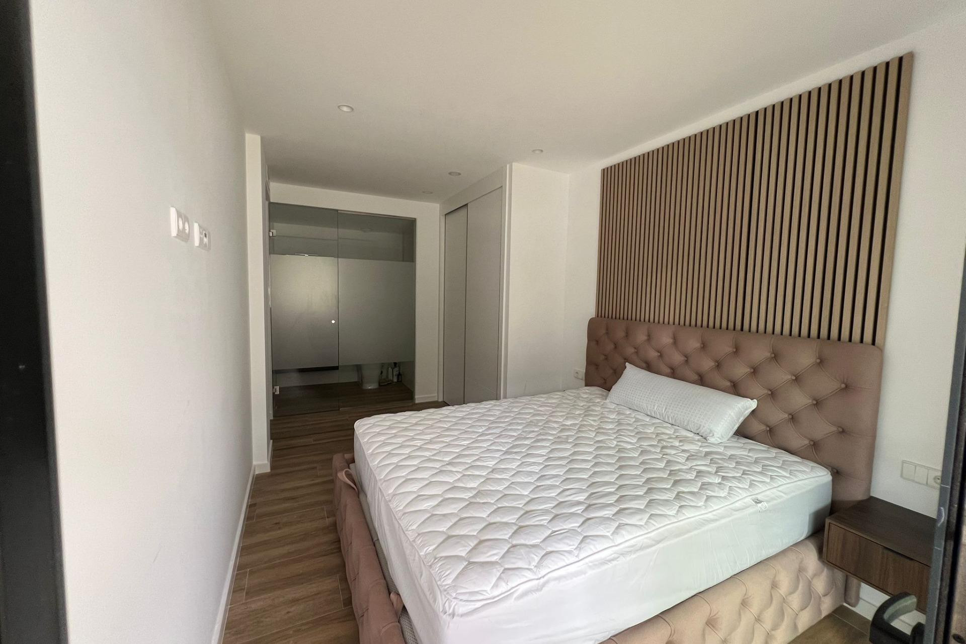 New Build - Apartment  - Arenales del Sol