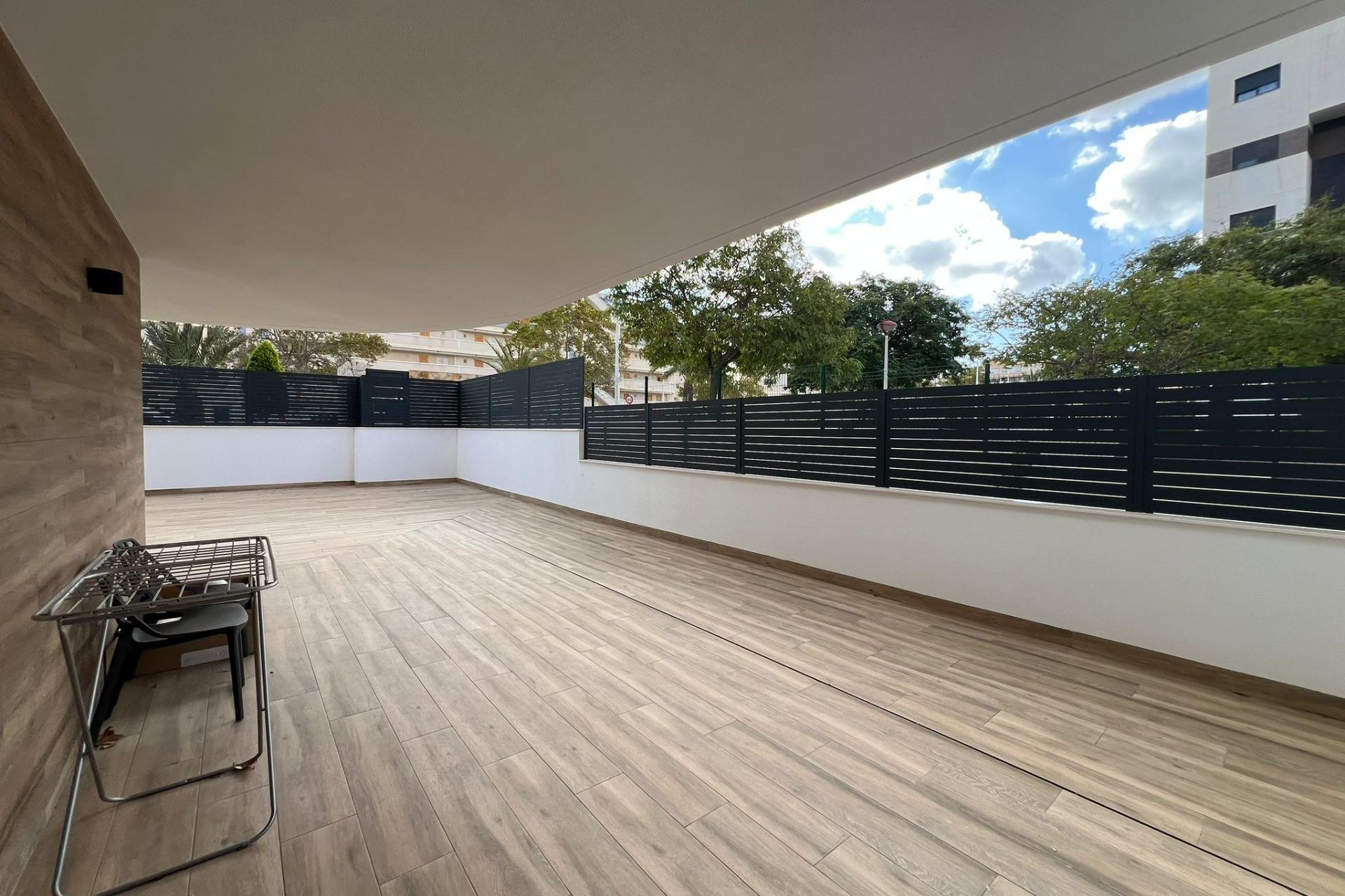 New Build - Apartment  - Arenales del Sol