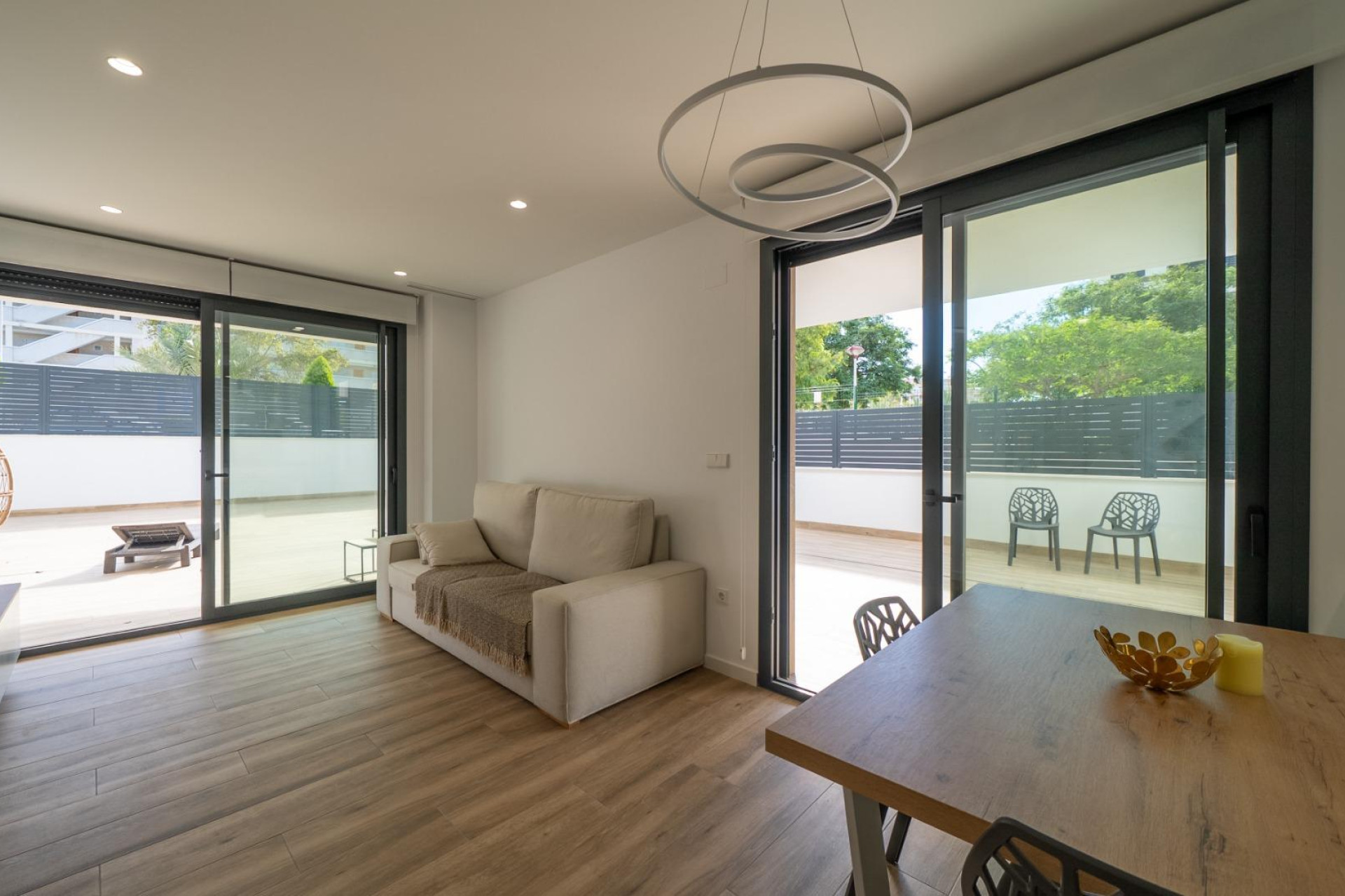 New Build - Apartment  - Arenales del Sol