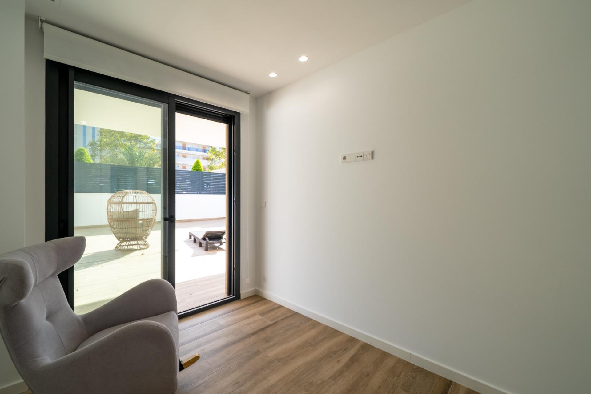 New Build - Apartment  - Arenales del Sol