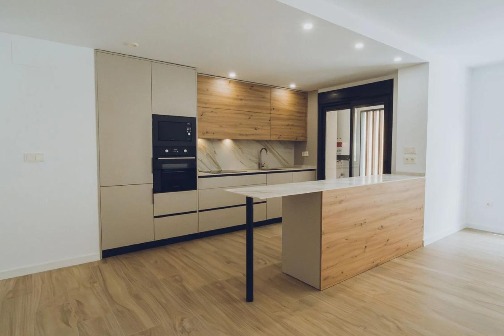 Nieuwbouw - Appartement  - Redovan