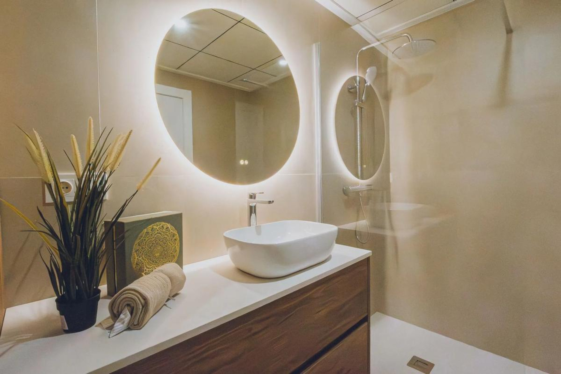 Nouvelle construction - Apartamentos - Redovan - Calle Antonio Machado, 19