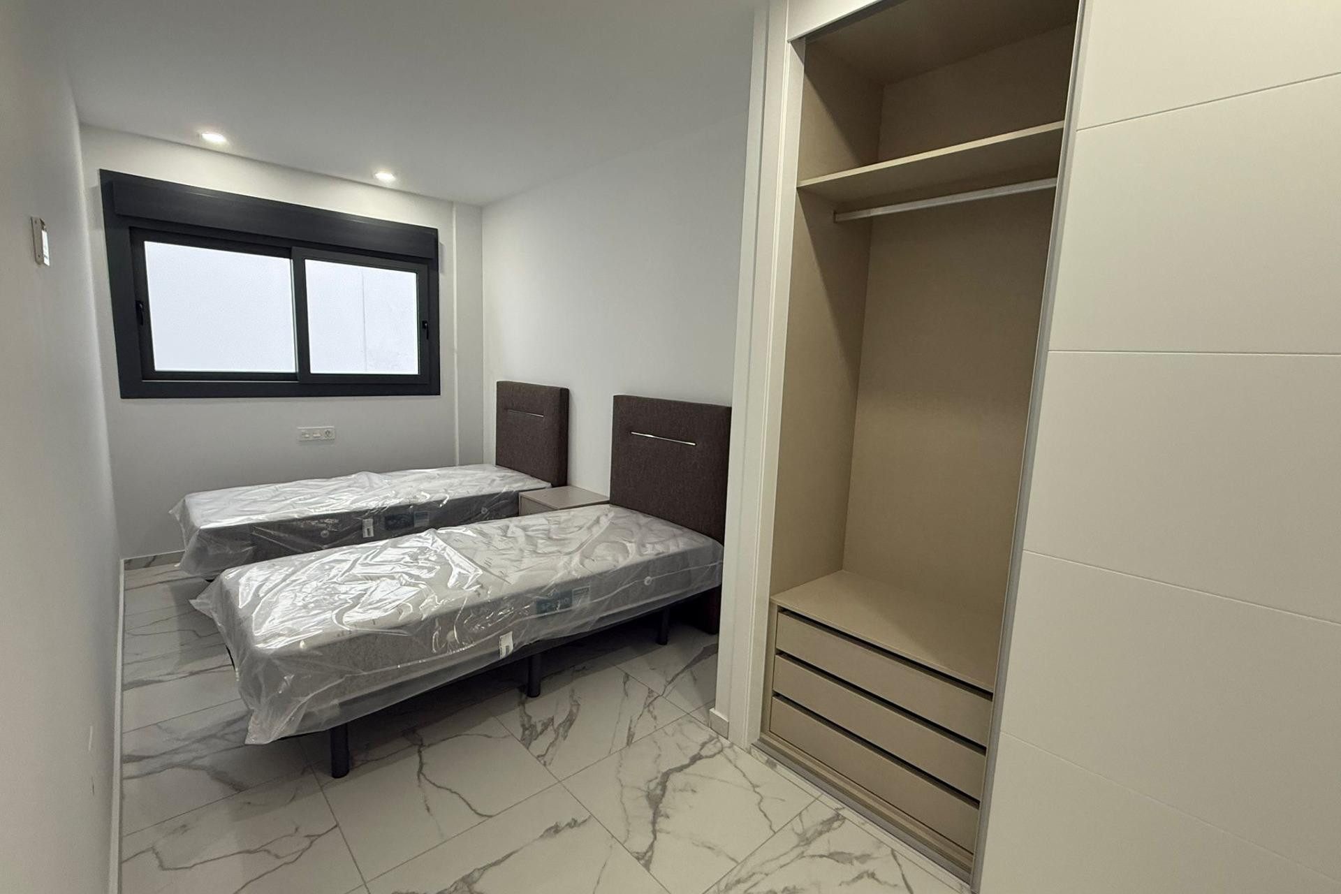 Nouvelle construction - Appartement - Torrevieja - Estacion de autobuses