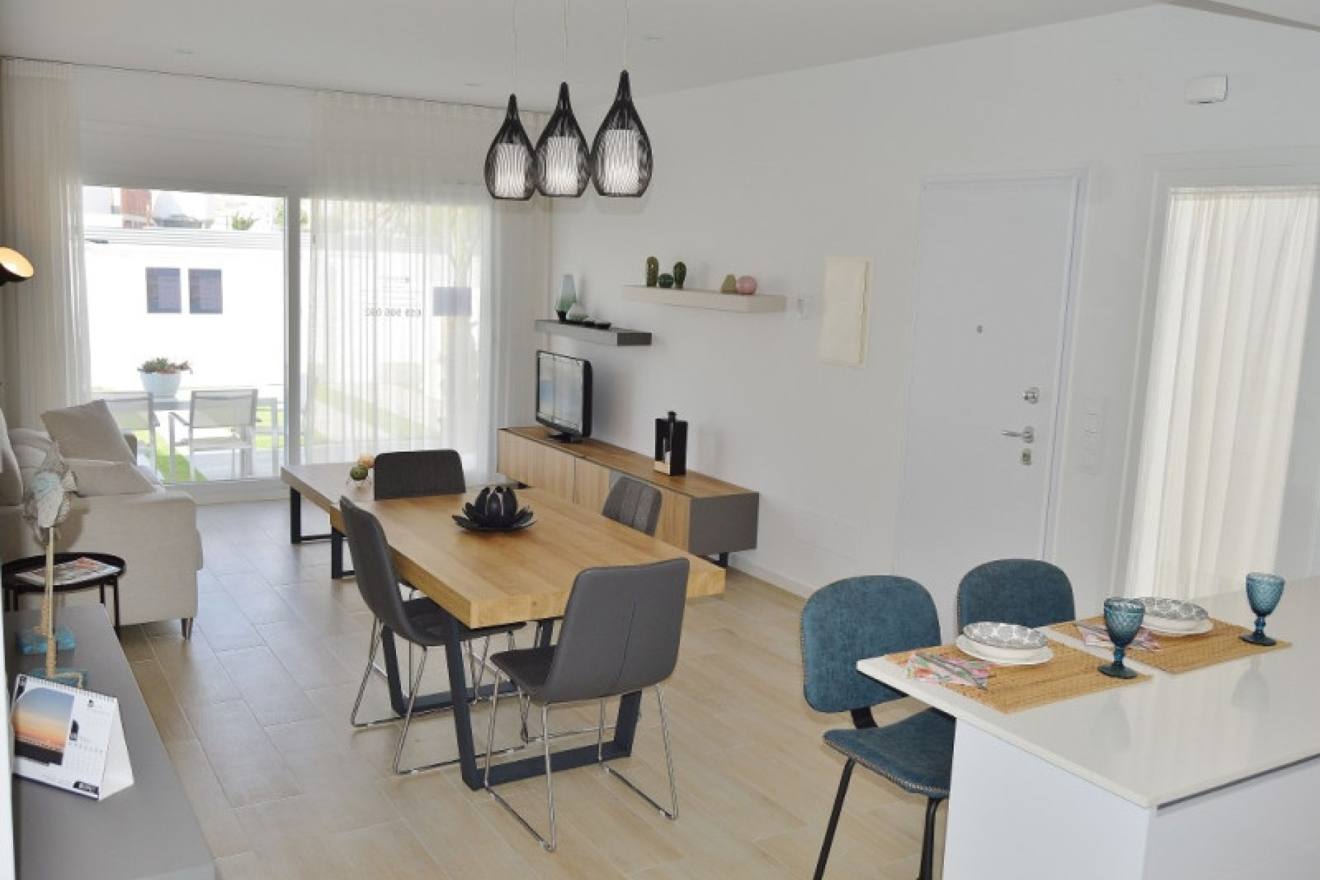 Obra nueva - Adosados - Avileses - 30592