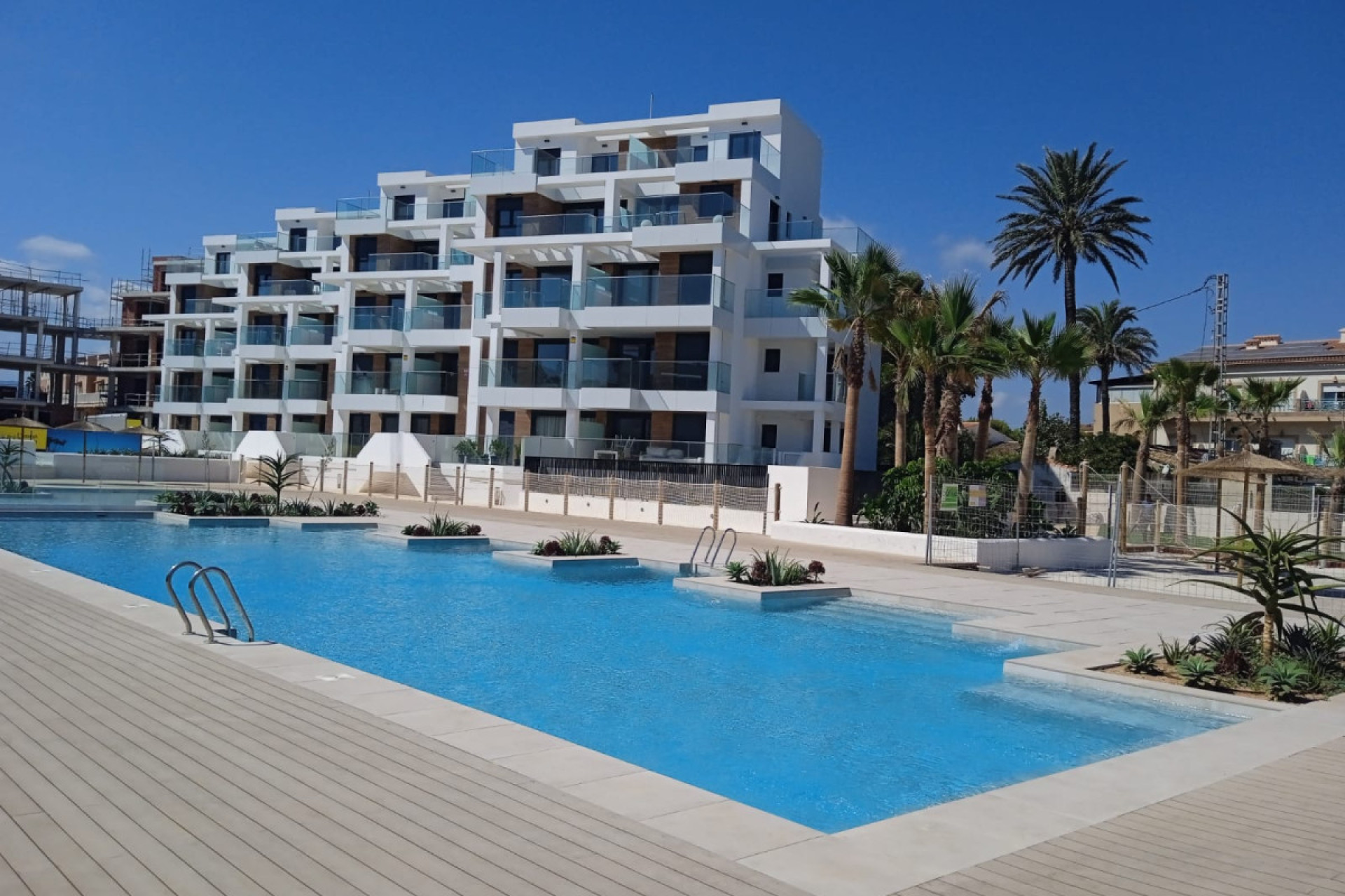 Obra nueva - Apartamento / piso - Denia