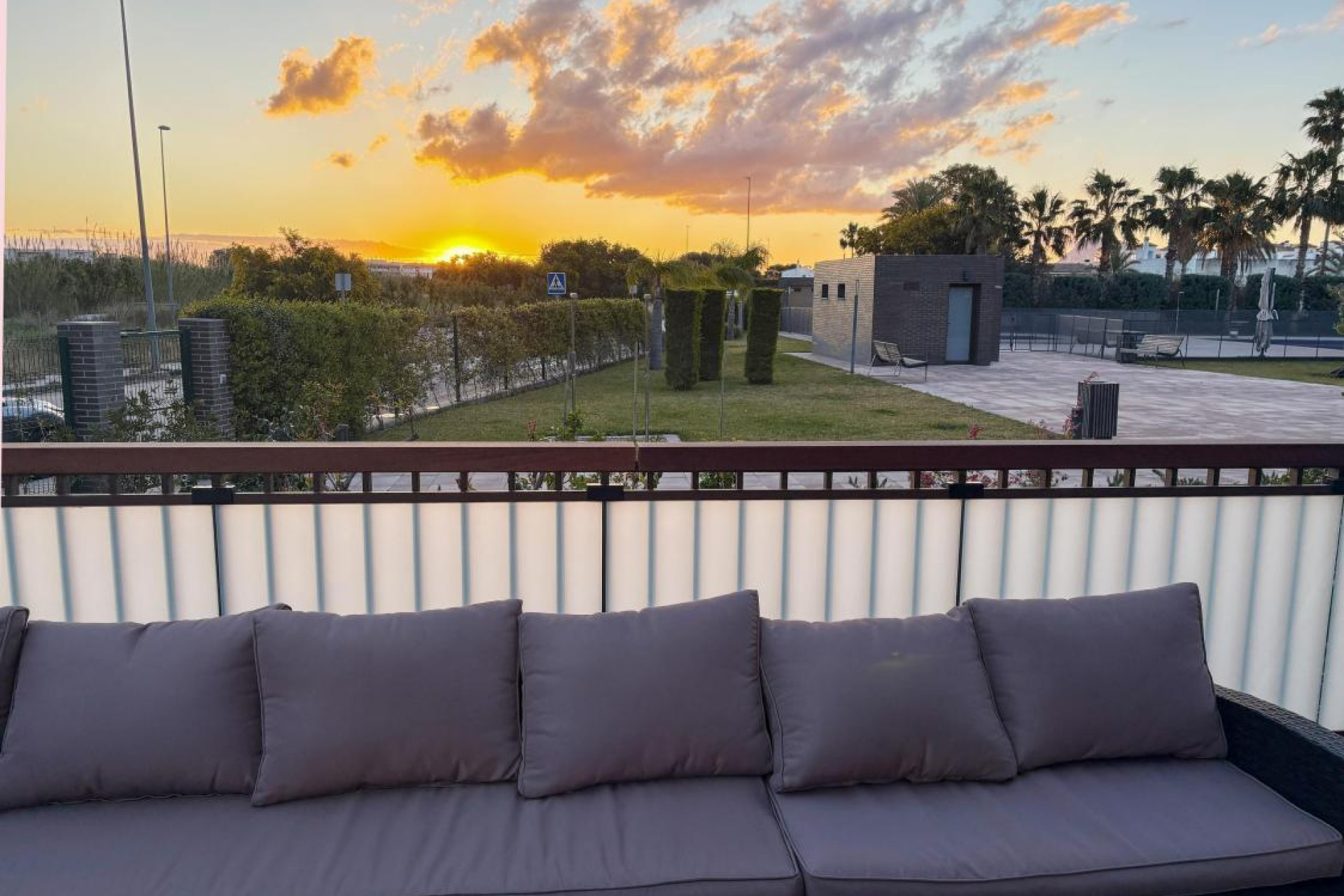 Obra nueva - Apartamento / piso - Denia