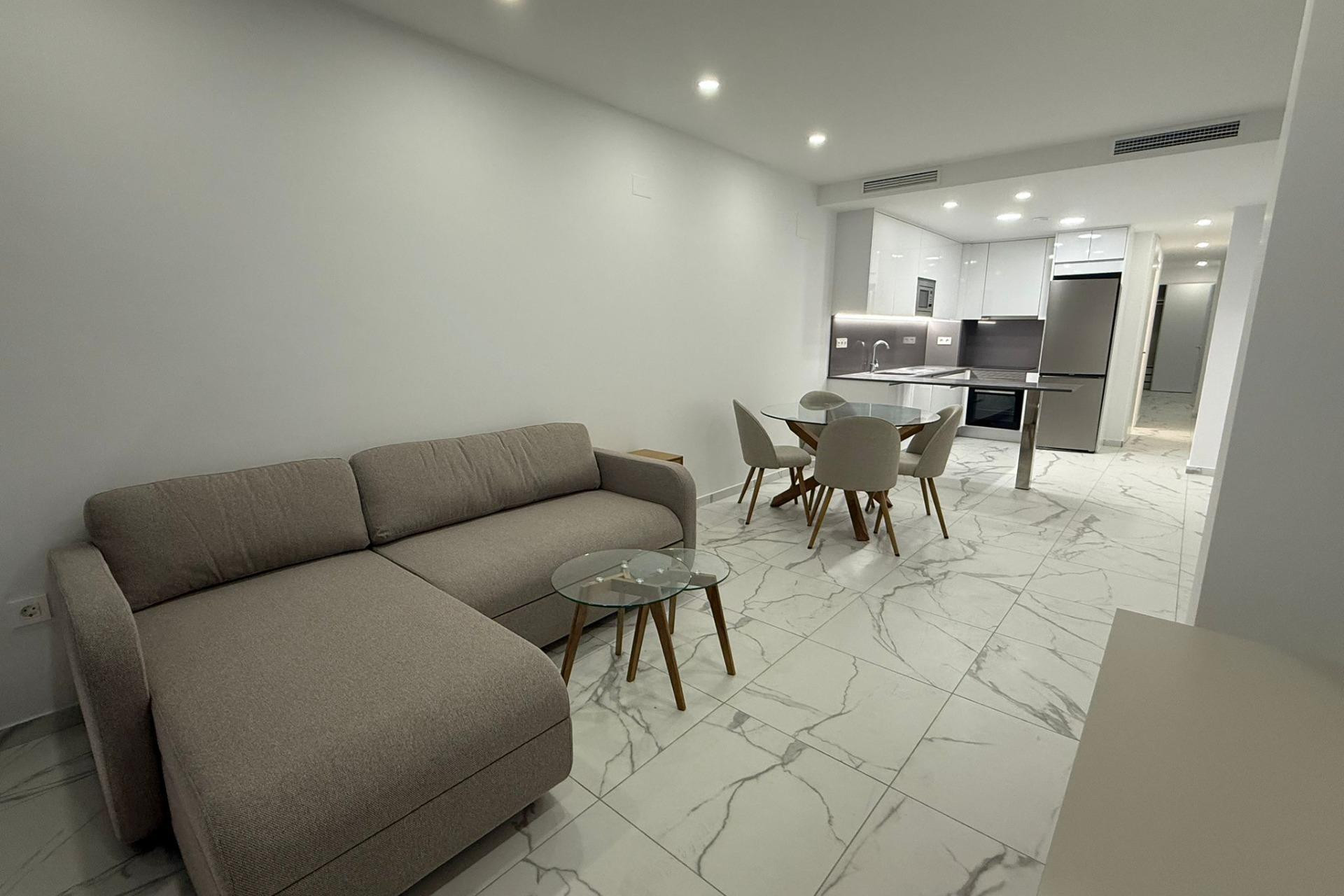 Obra nueva - Apartamento / piso - Torrevieja - Estacion de autobuses