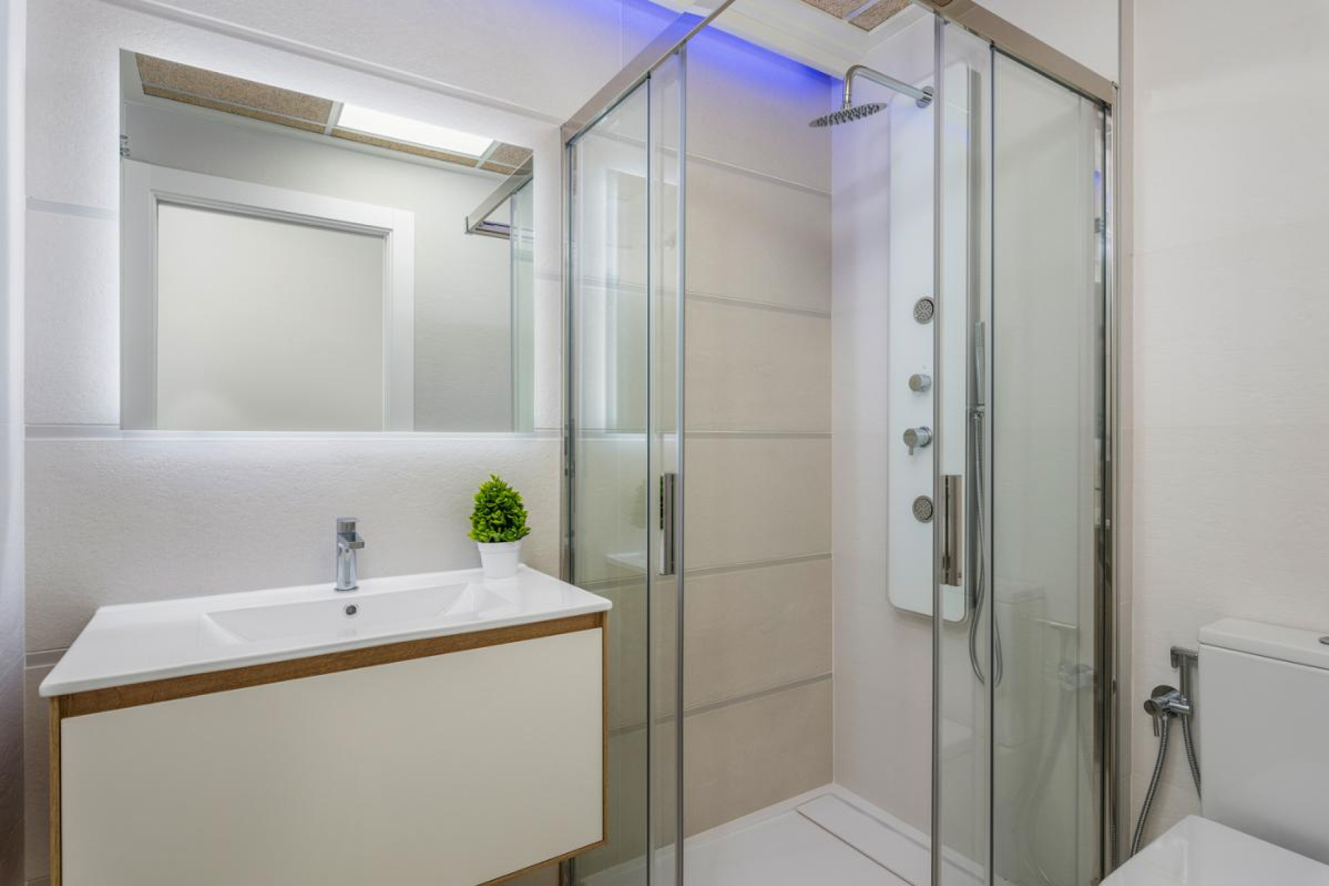 Obra nueva - Apartamento / piso - Torrevieja - torrevieja