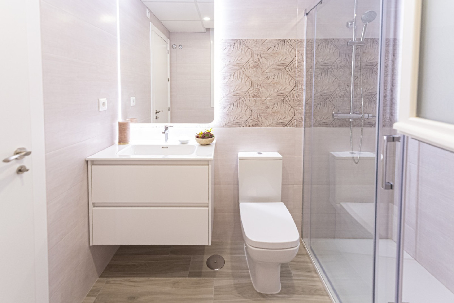 Obra nueva - Apartamentos - La Manga del Mar Menor - 30380