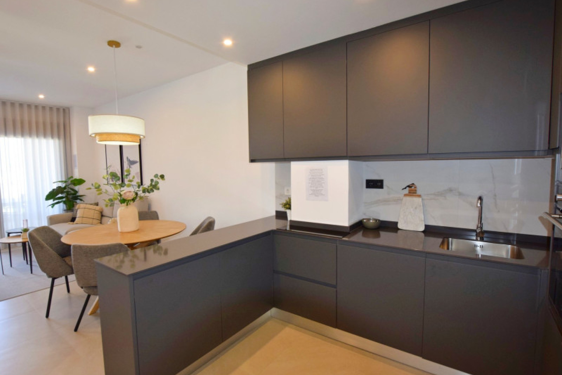 Obra nueva - Apartamentos - Torrevieja - 03188