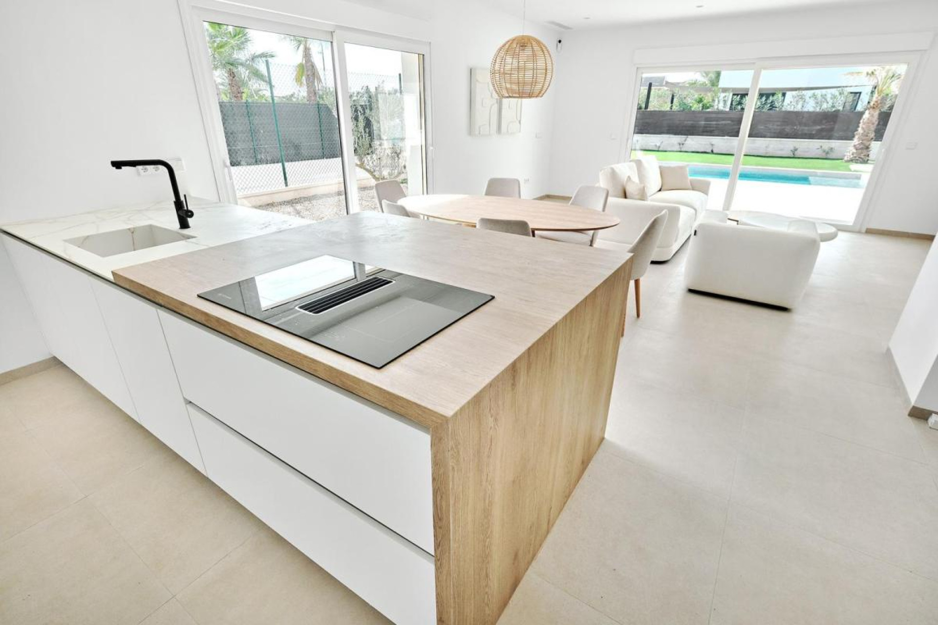 Obra nueva - Chalet Independiente - Los Montesinos - 03187