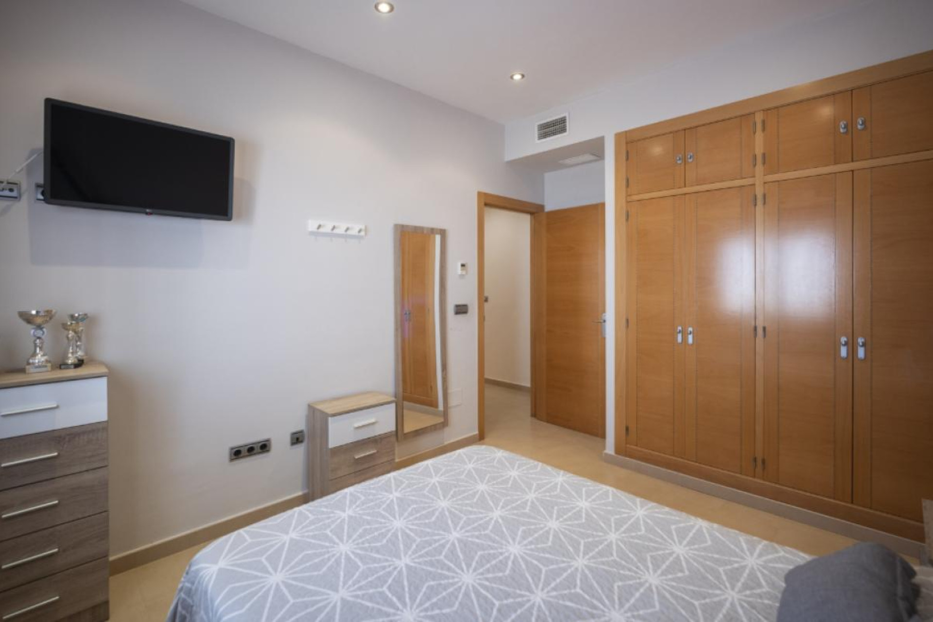 Obra nueva - Villa - Avileses