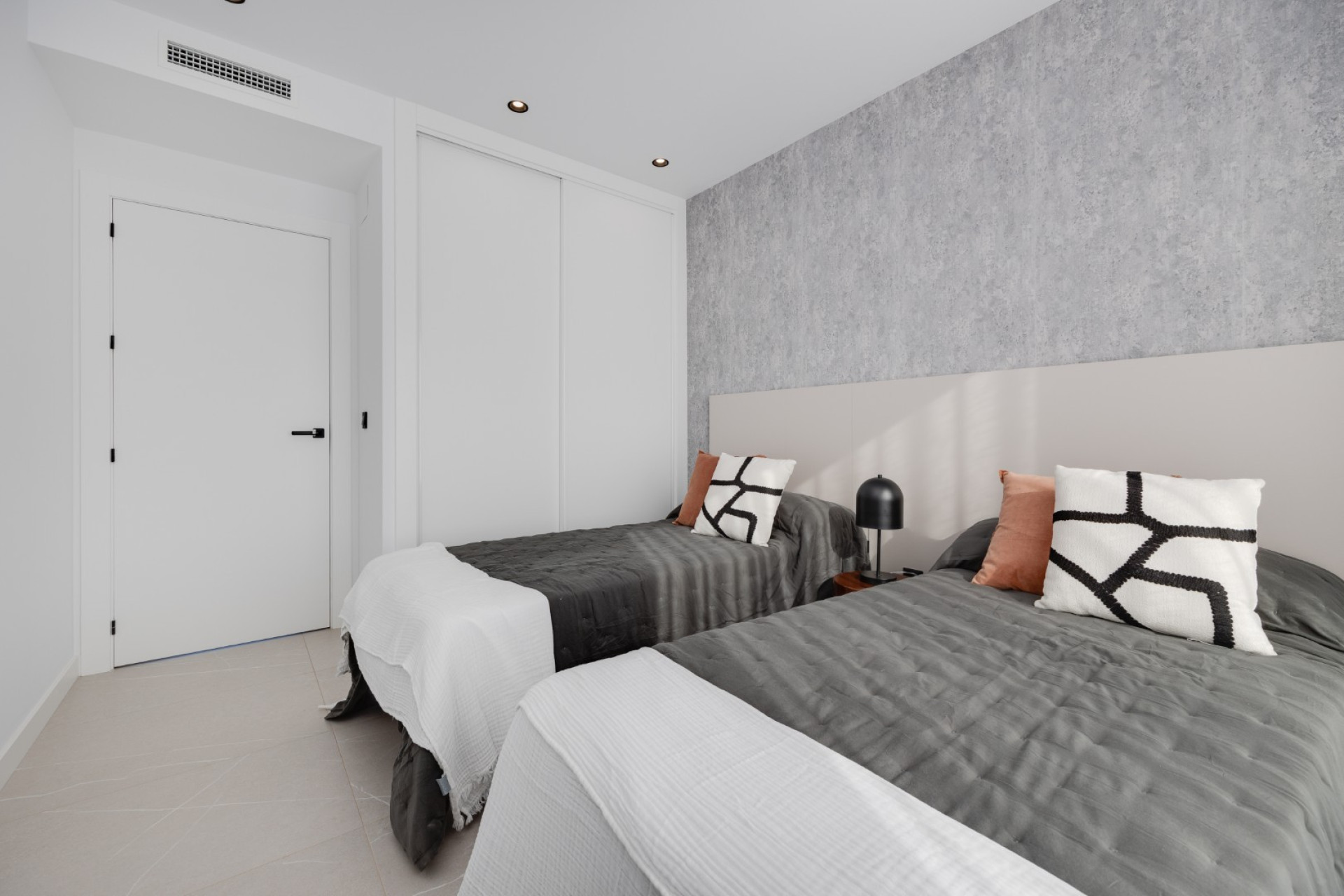 Obra nueva - Villa / Semi detached - Torrevieja - Nueva Torrevieja - Aguas Nuevas