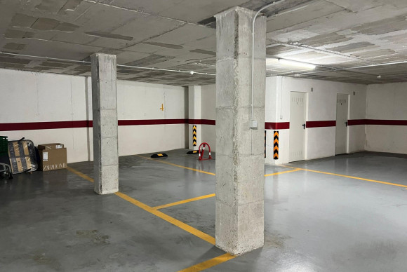 Parking - Resale - Torrevieja - Estacion de autobuses