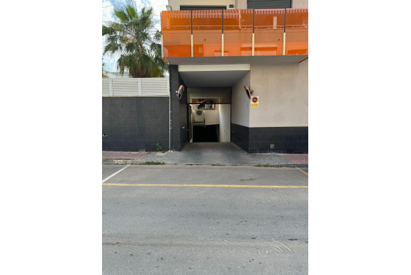 Parking - Reventa - Torrevieja - Playa del Cura