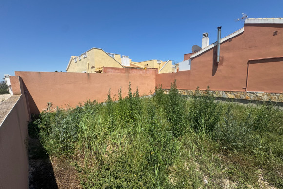 Plot / Land - Resale - Daya Nueva - Daya Nueva