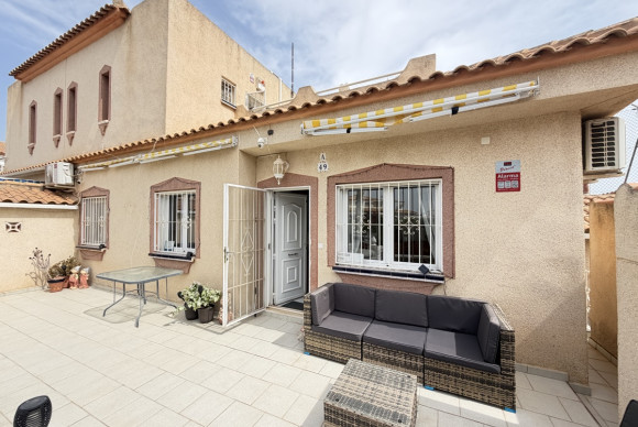 Quad house - Resale - Orihuela Costa - La Florida