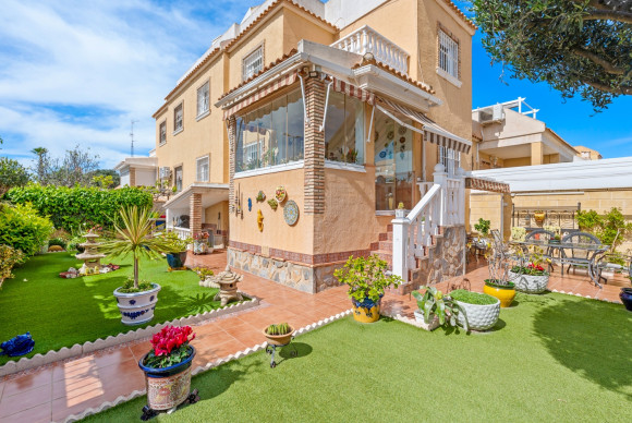 Quad house - Reventa - Ciudad Quesada - Doña Pepa