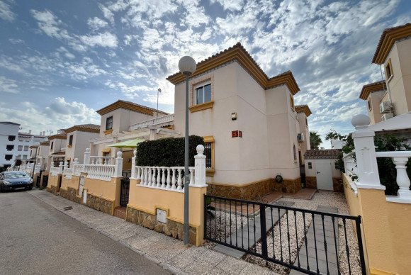 Quad Woning - Herverkoop - Orihuela Costa - Villamartin