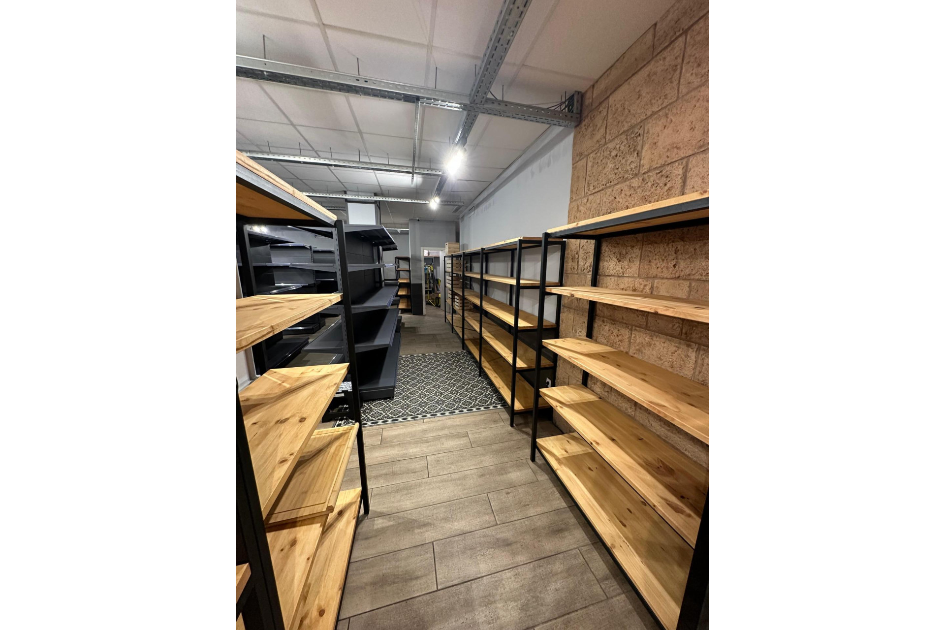 Resale - Almacén - Alicante - Babel