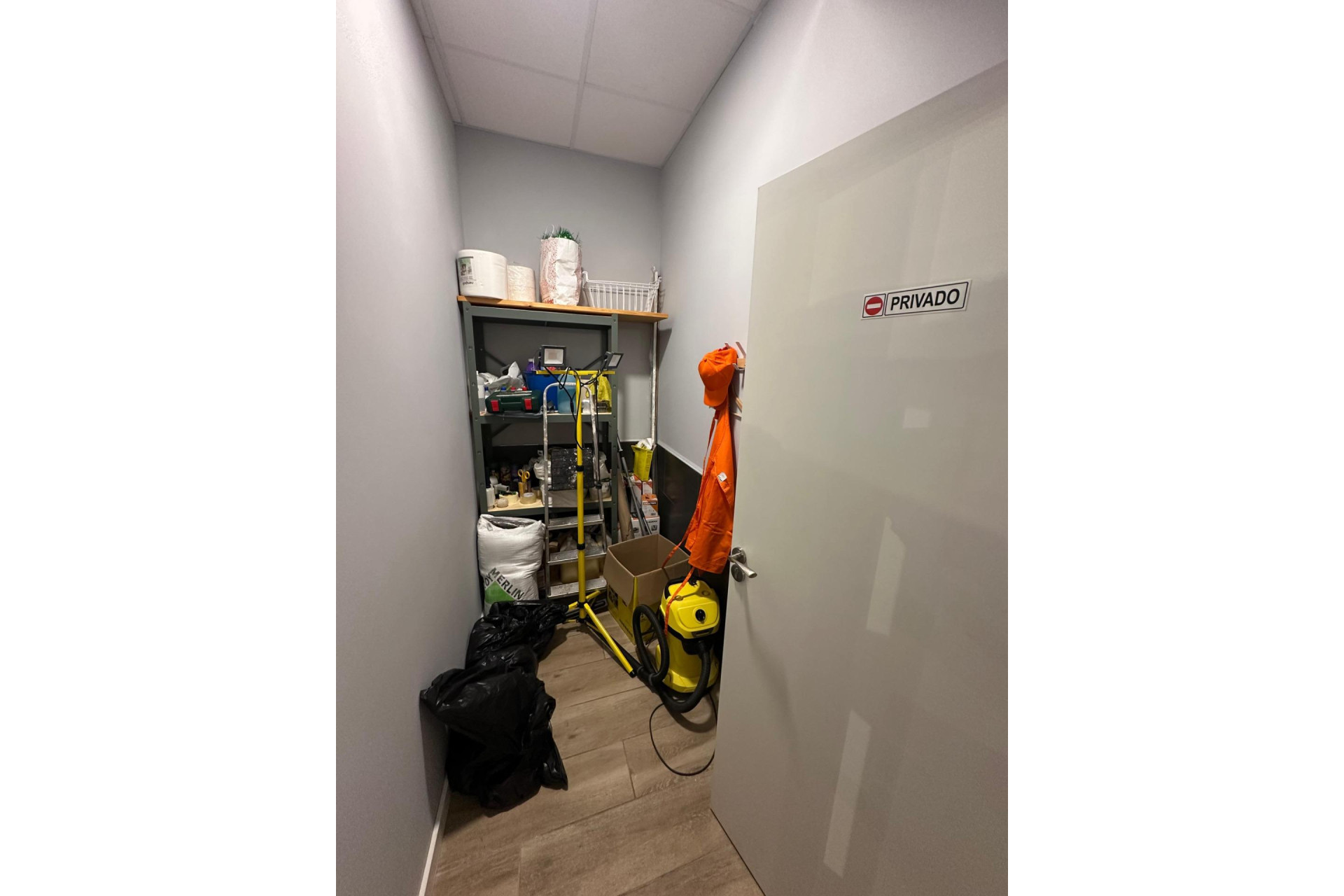 Resale - Almacén - Alicante - Babel