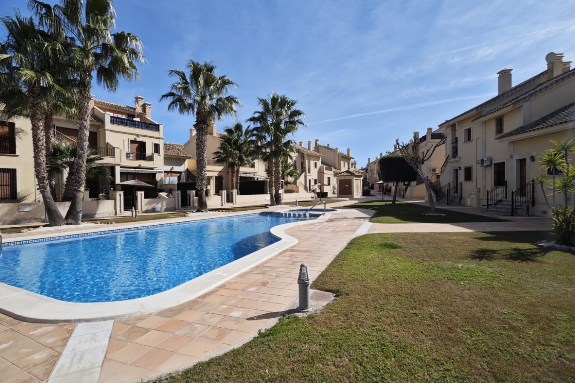 Resale - Apartment  - Algorfa - La Finca Golf Resort
