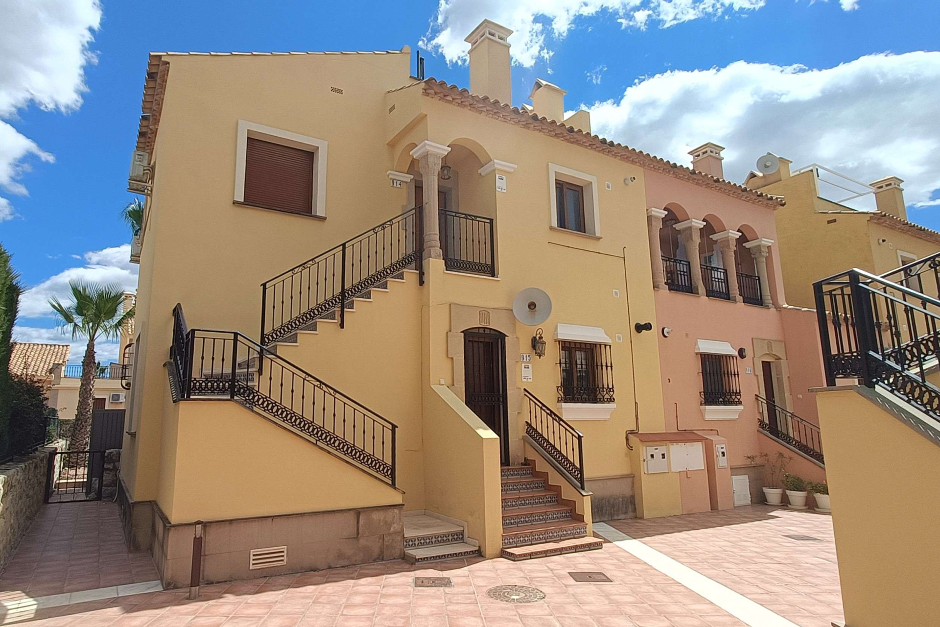 Resale - Apartment  - Algorfa - La Finca Golf Resort