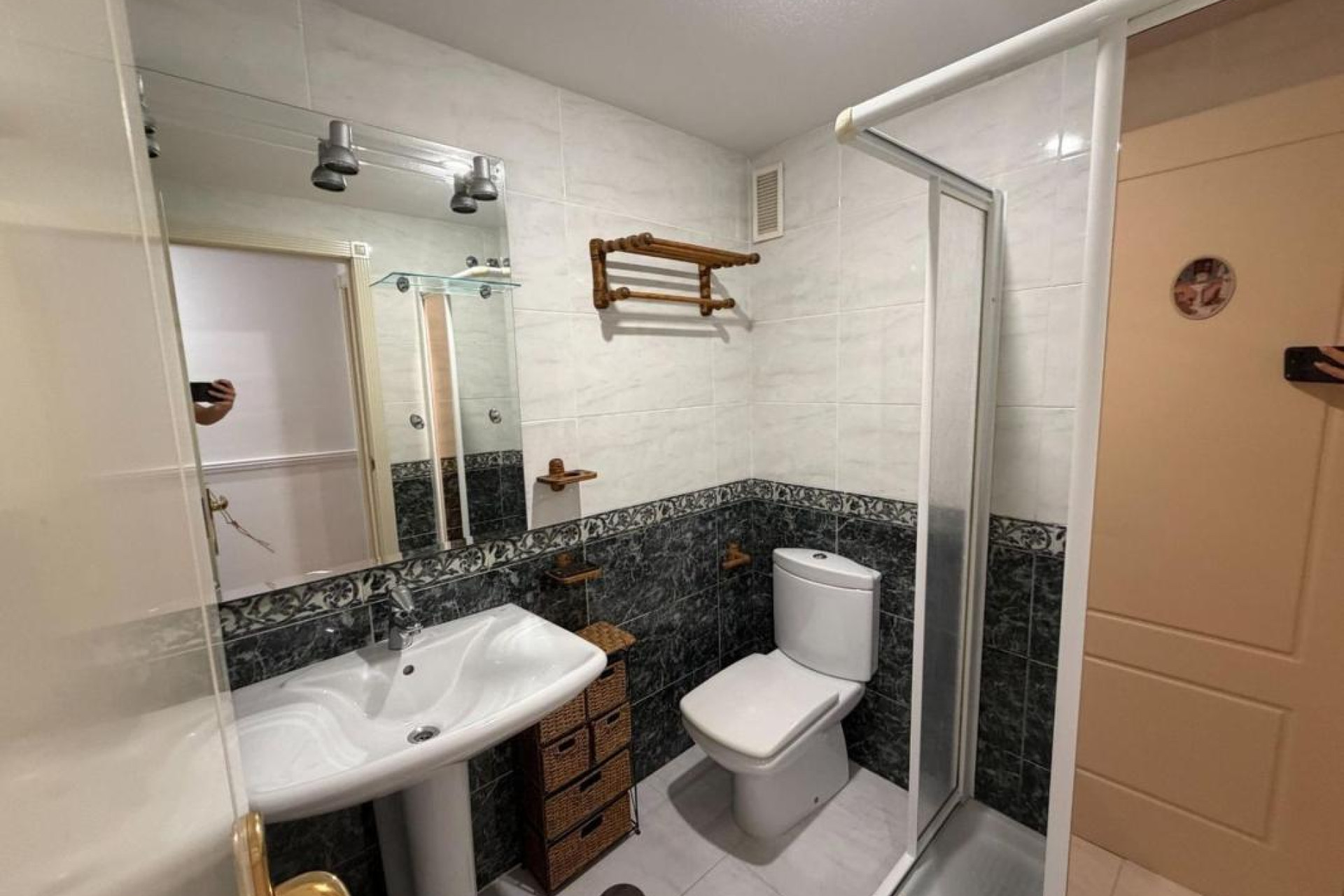 Resale - Apartment  - Alicante / Alacant