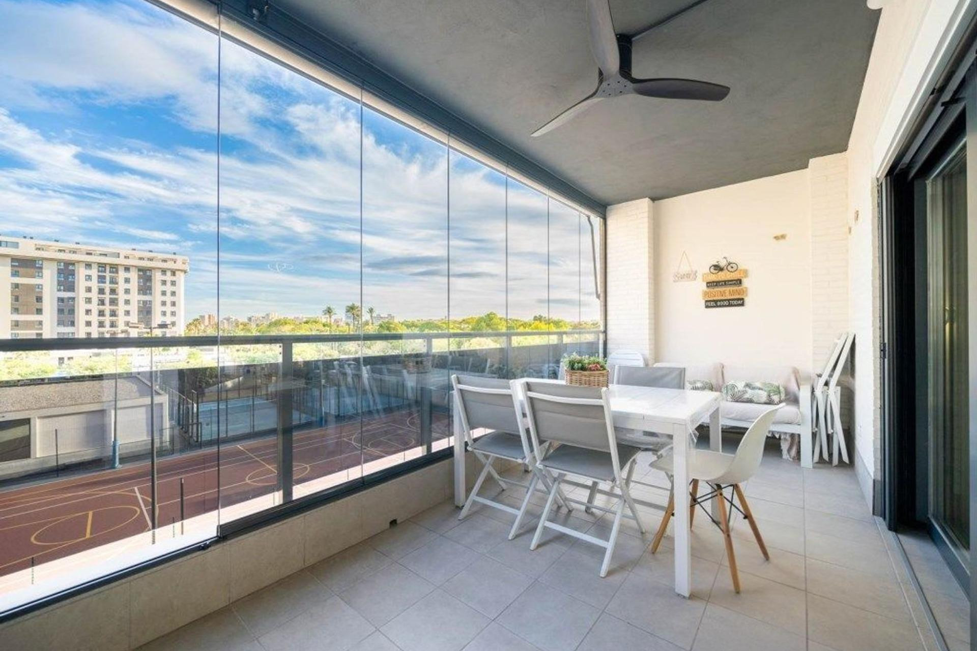 Resale - Apartment  - Alicante - Alicante Golf