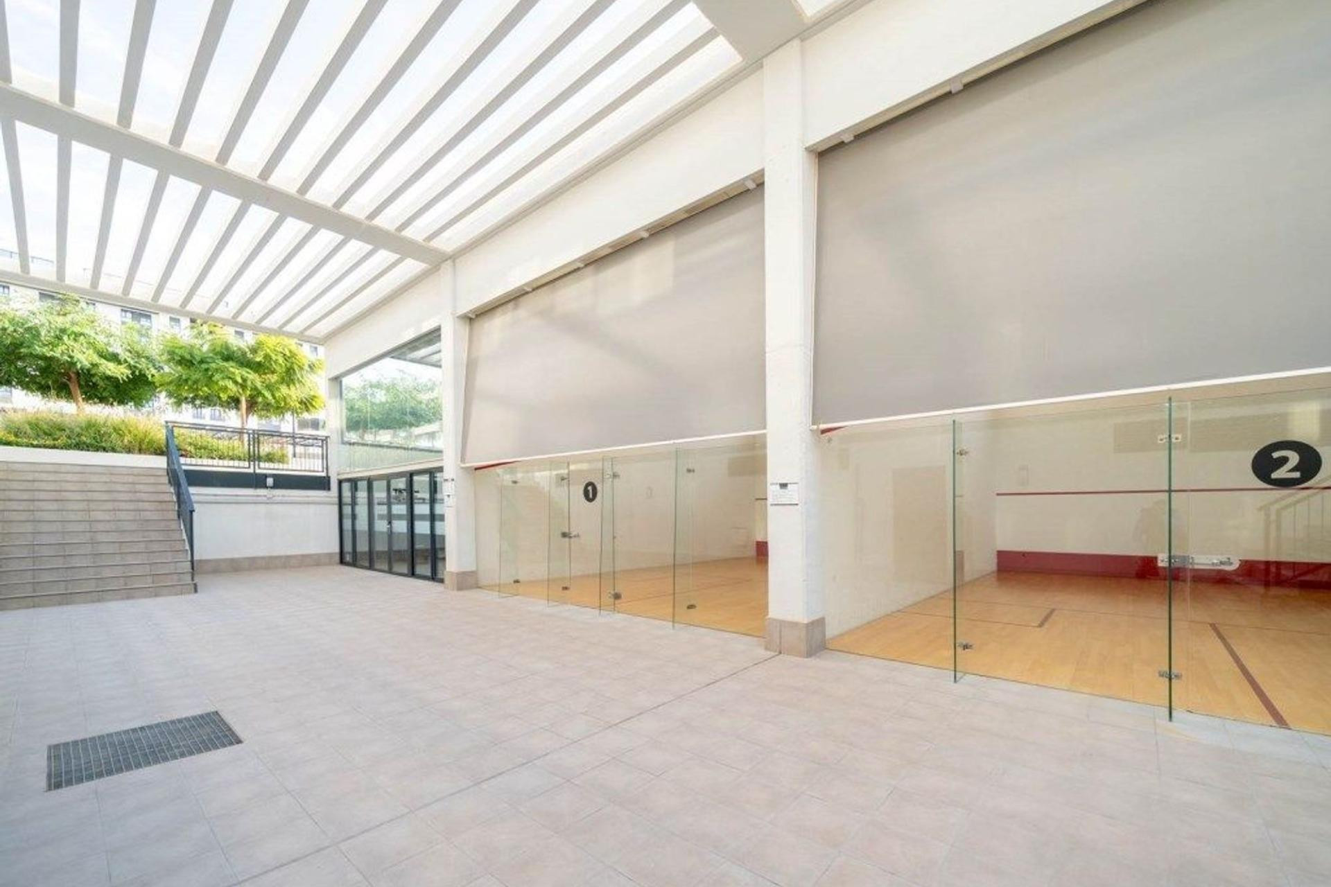 Resale - Apartment  - Alicante - Alicante Golf