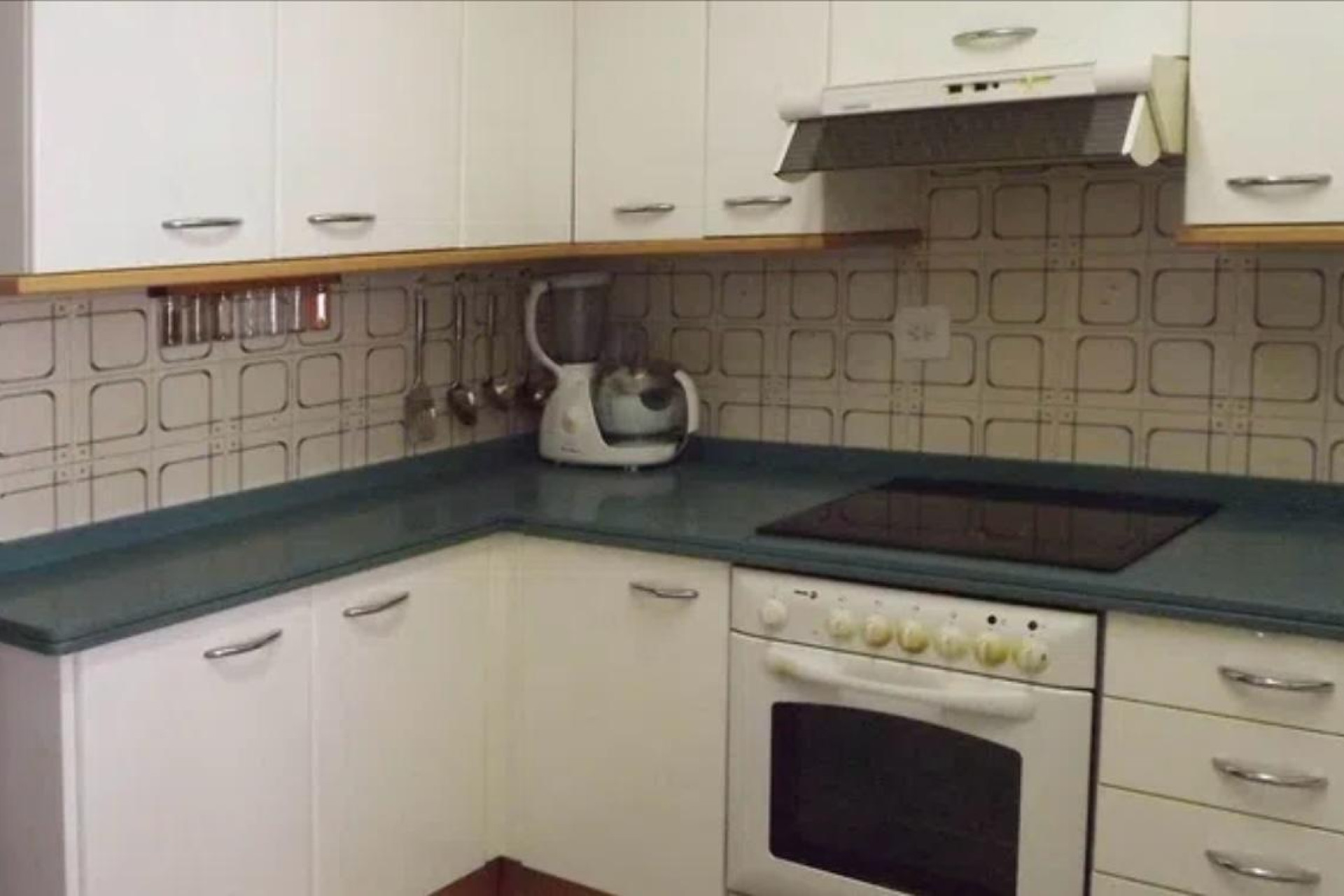 Resale - Apartment  - Alicante - Alipark