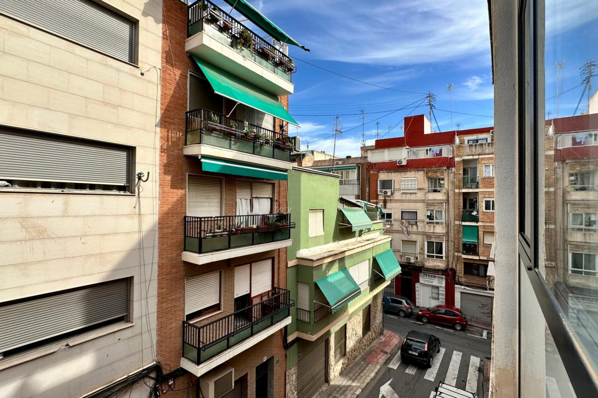 Resale - Apartment  - Alicante - Altozano