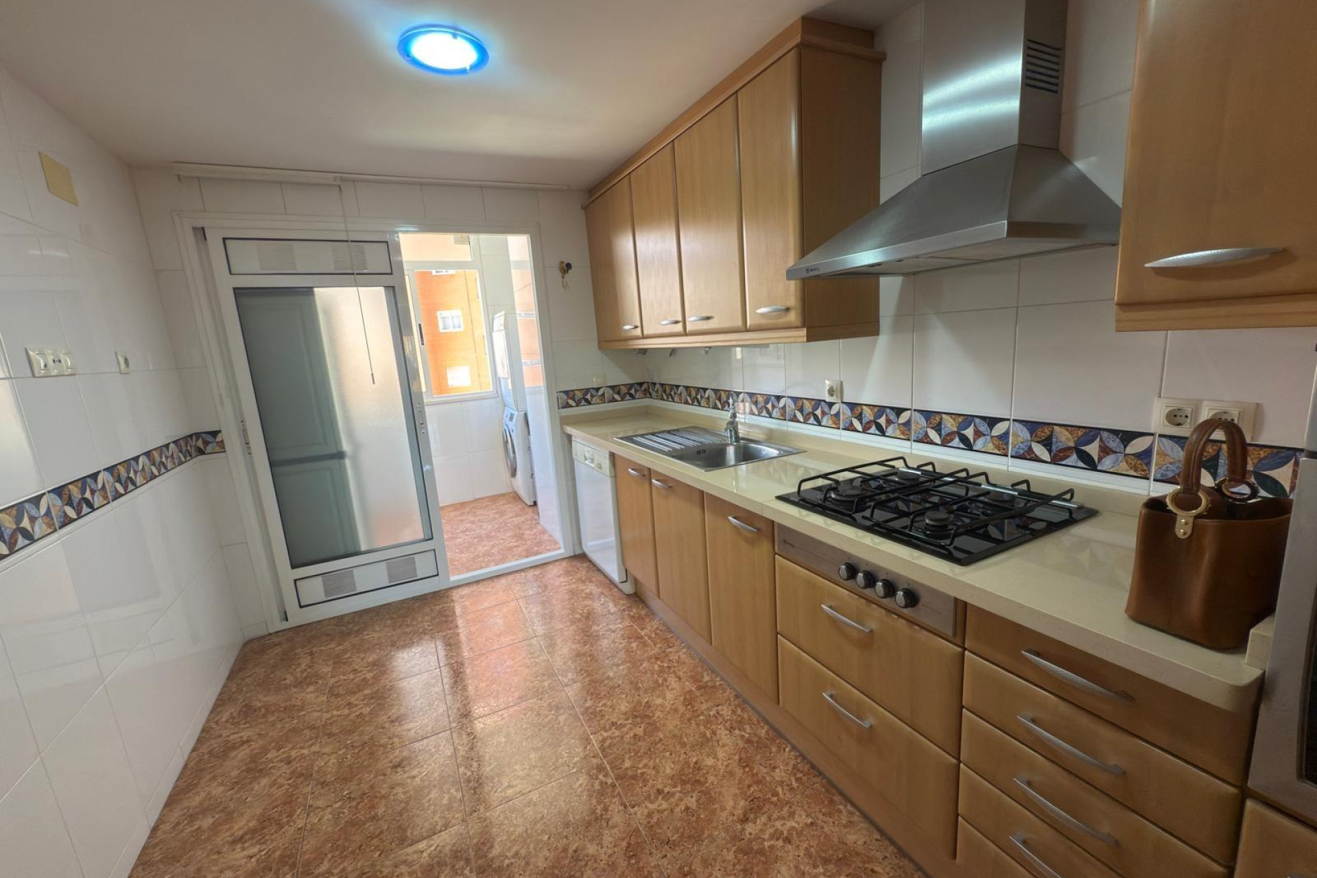 Resale - Apartment  - Alicante - Babel