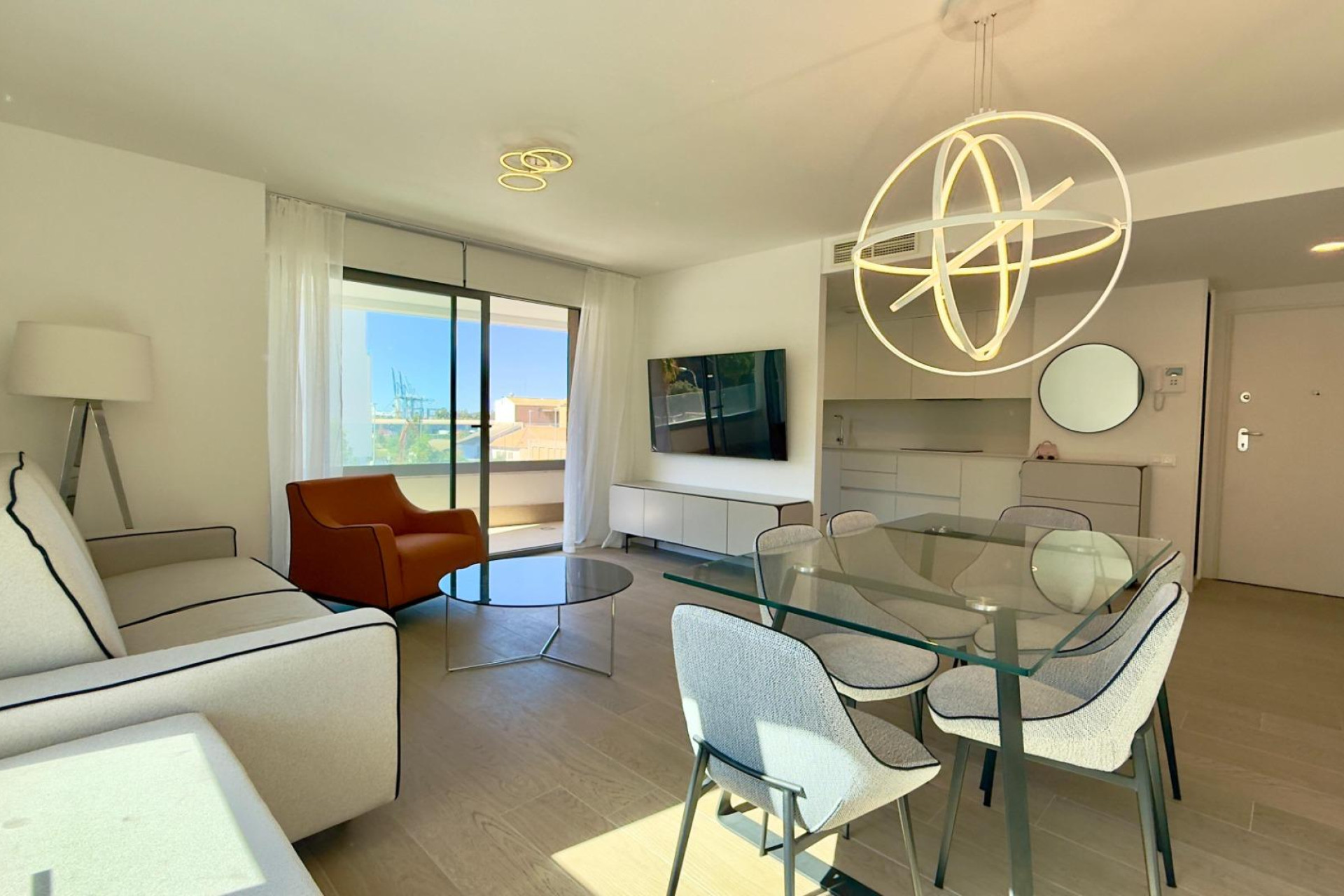 Resale - Apartment  - Alicante - Benalua