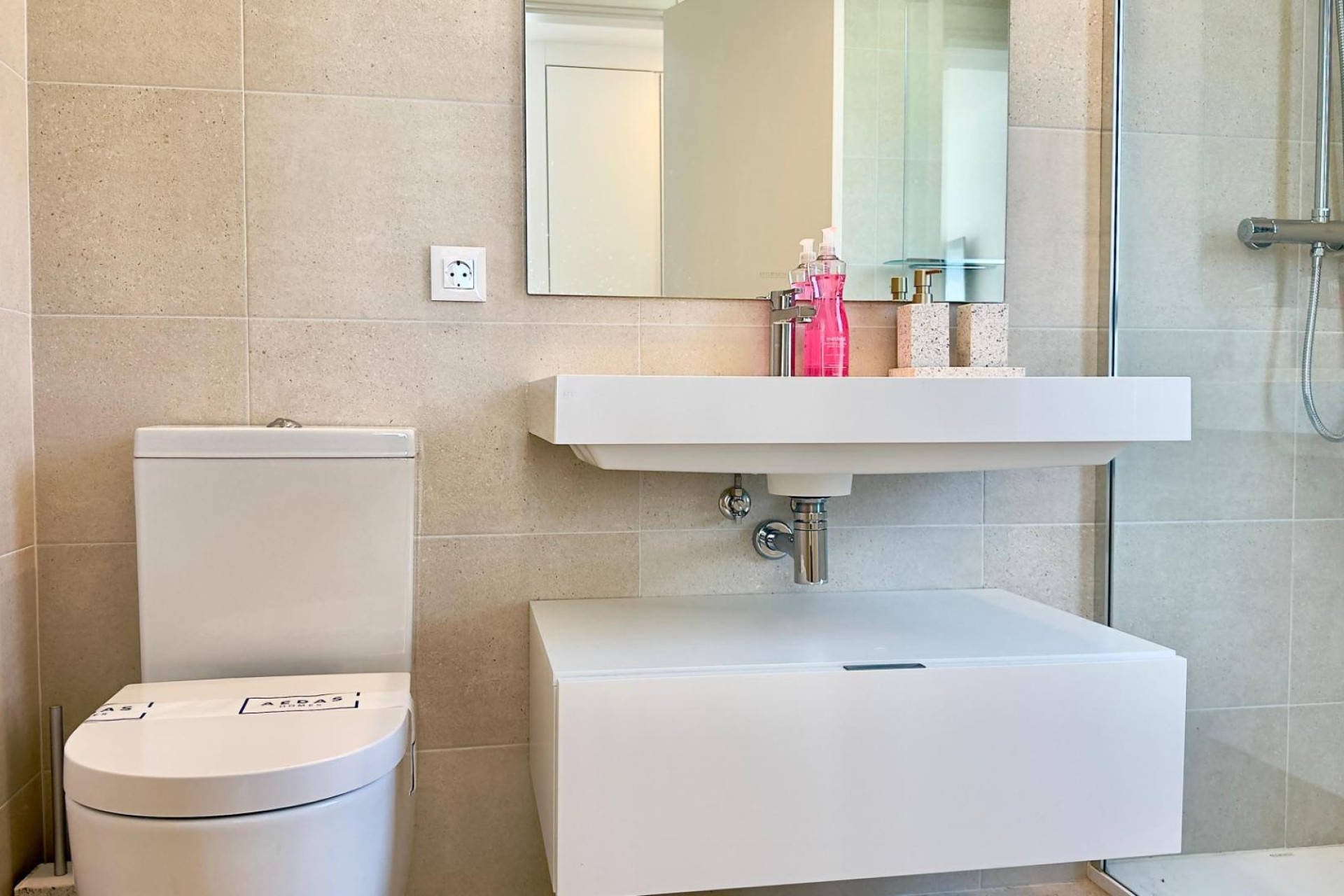 Resale - Apartment  - Alicante - Benalua