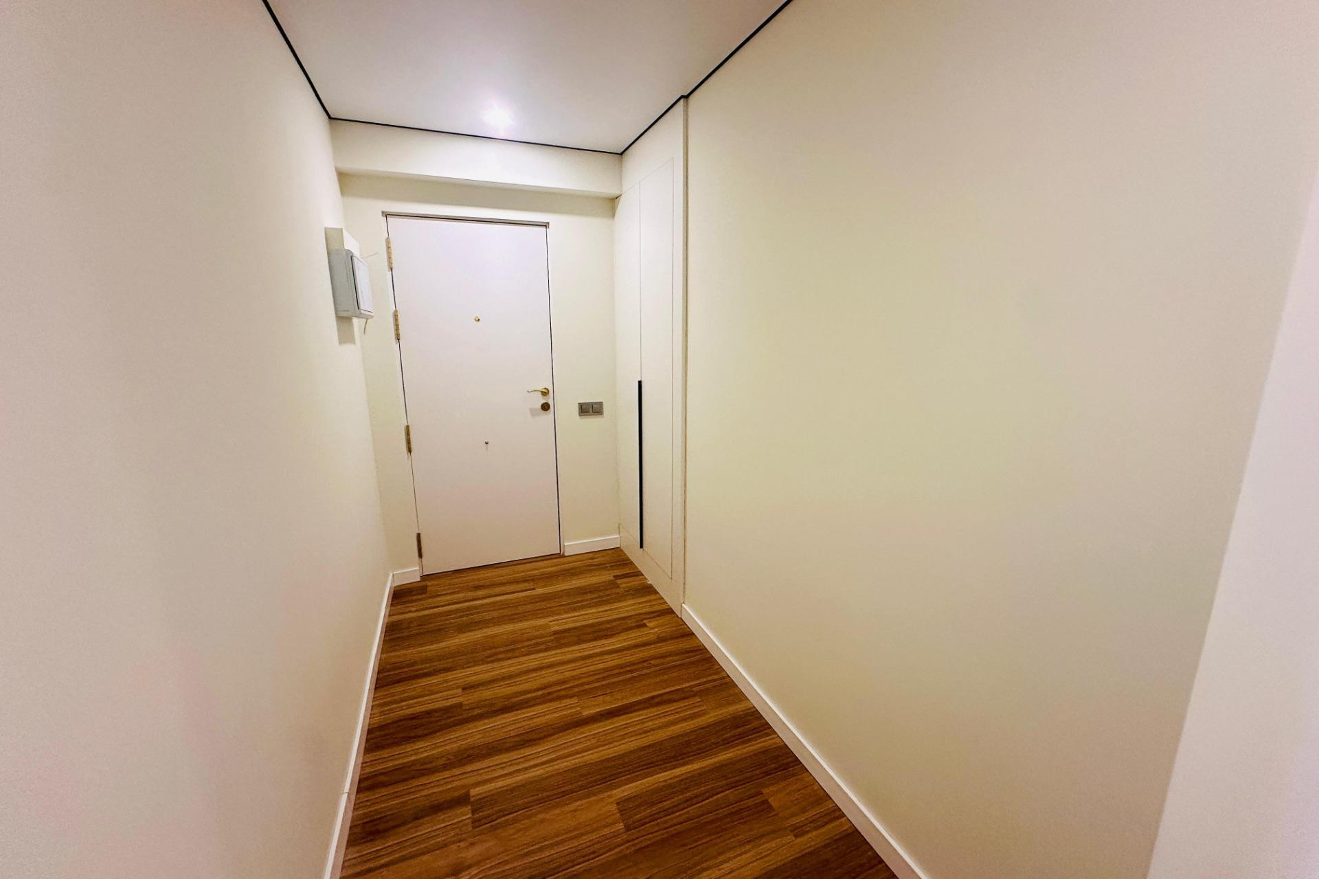 Resale - Apartment  - Alicante - Campoamor