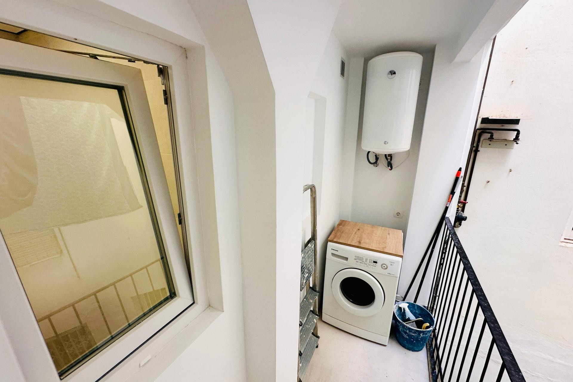 Resale - Apartment  - Alicante - Campoamor